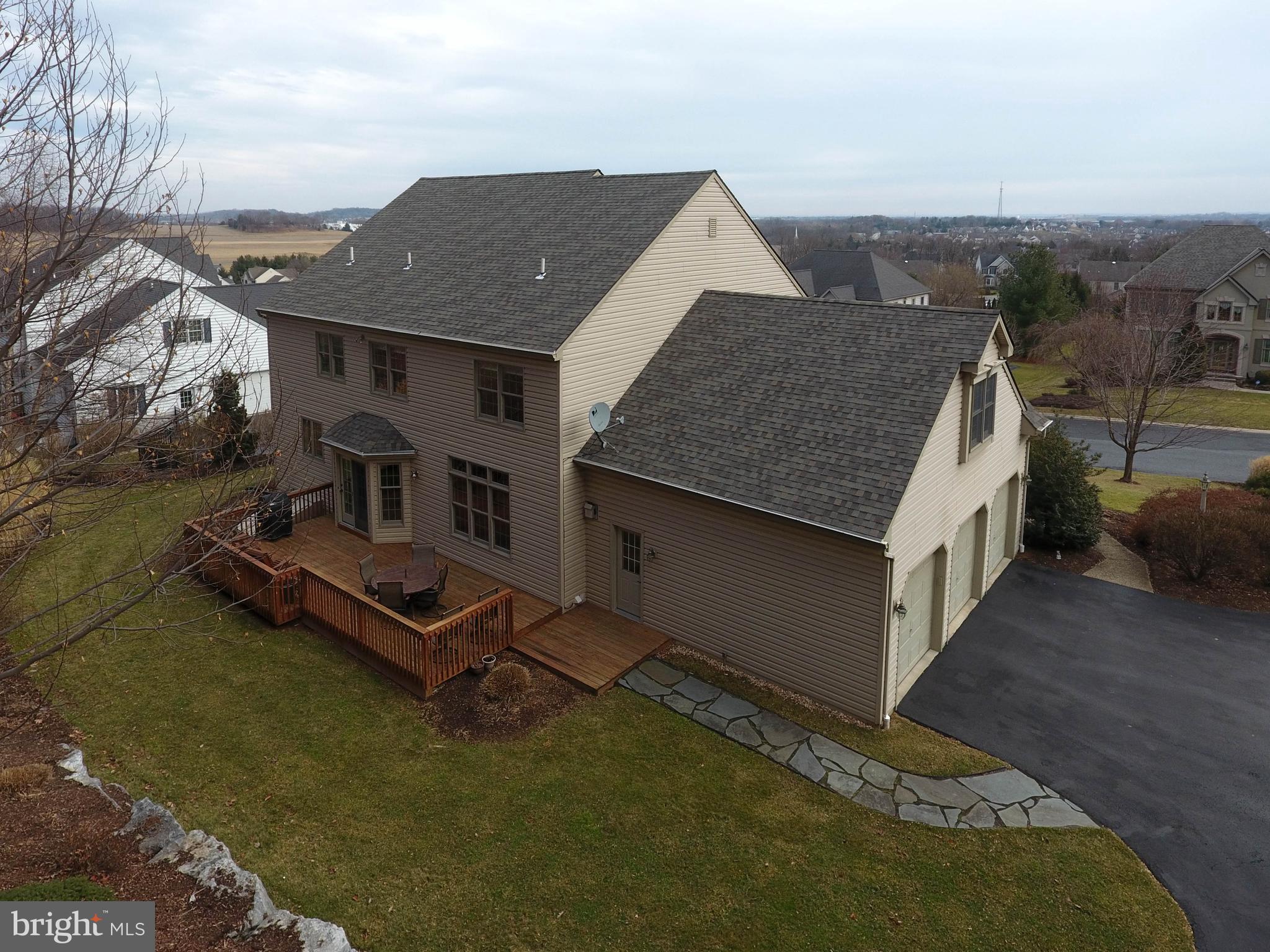 THE MEADOWS - Residential