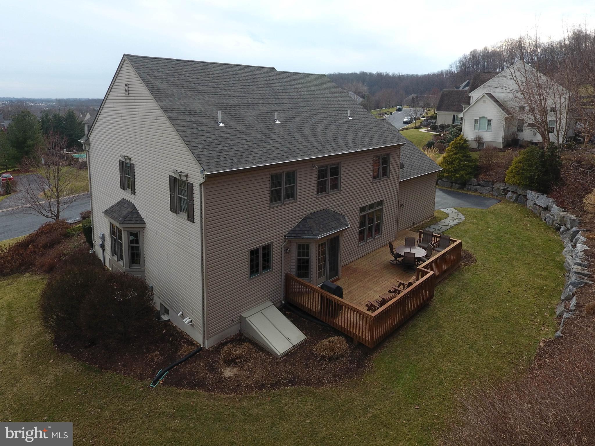 THE MEADOWS - Residential