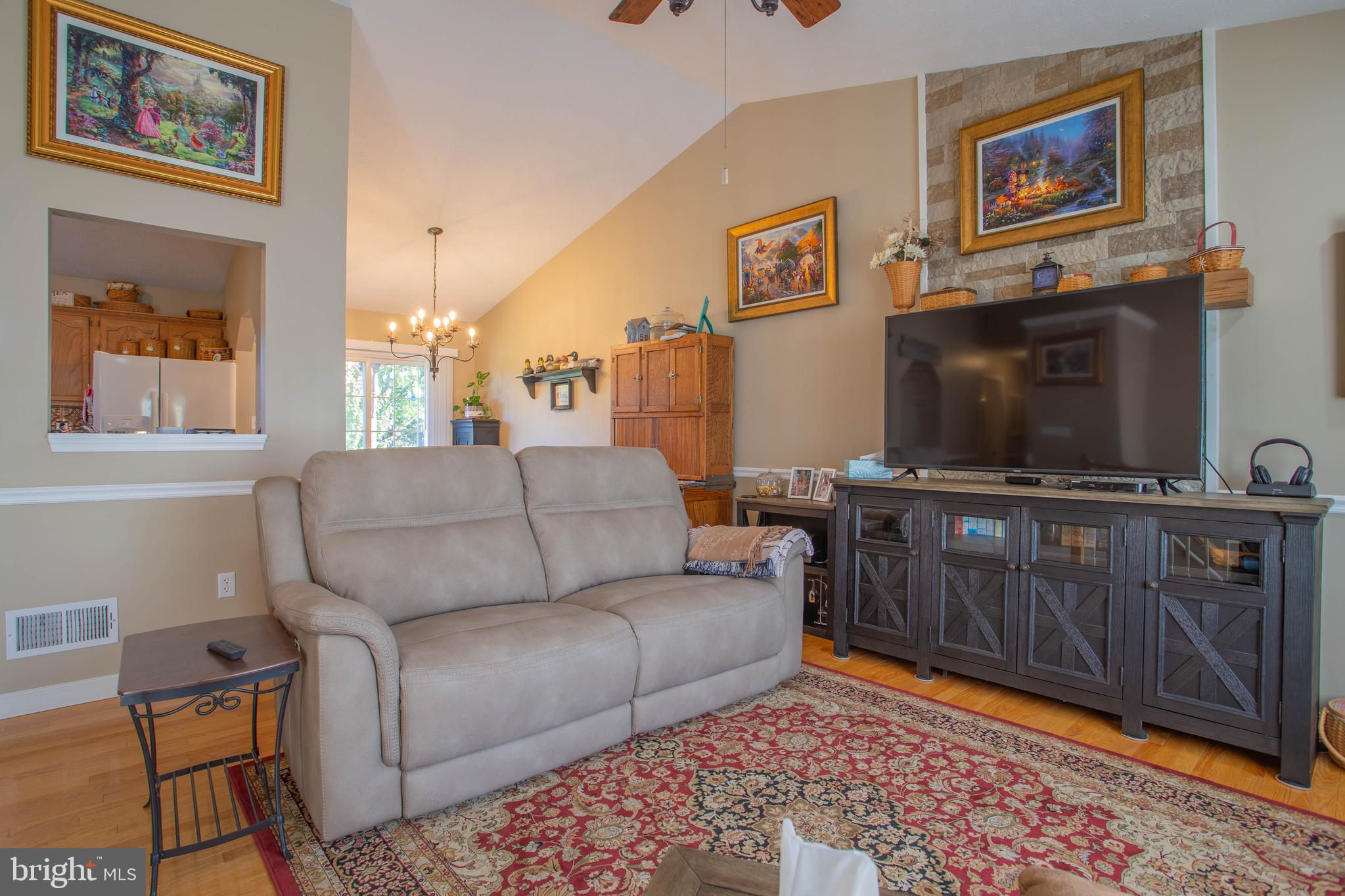 CROWN POINTE NORTH - Residential