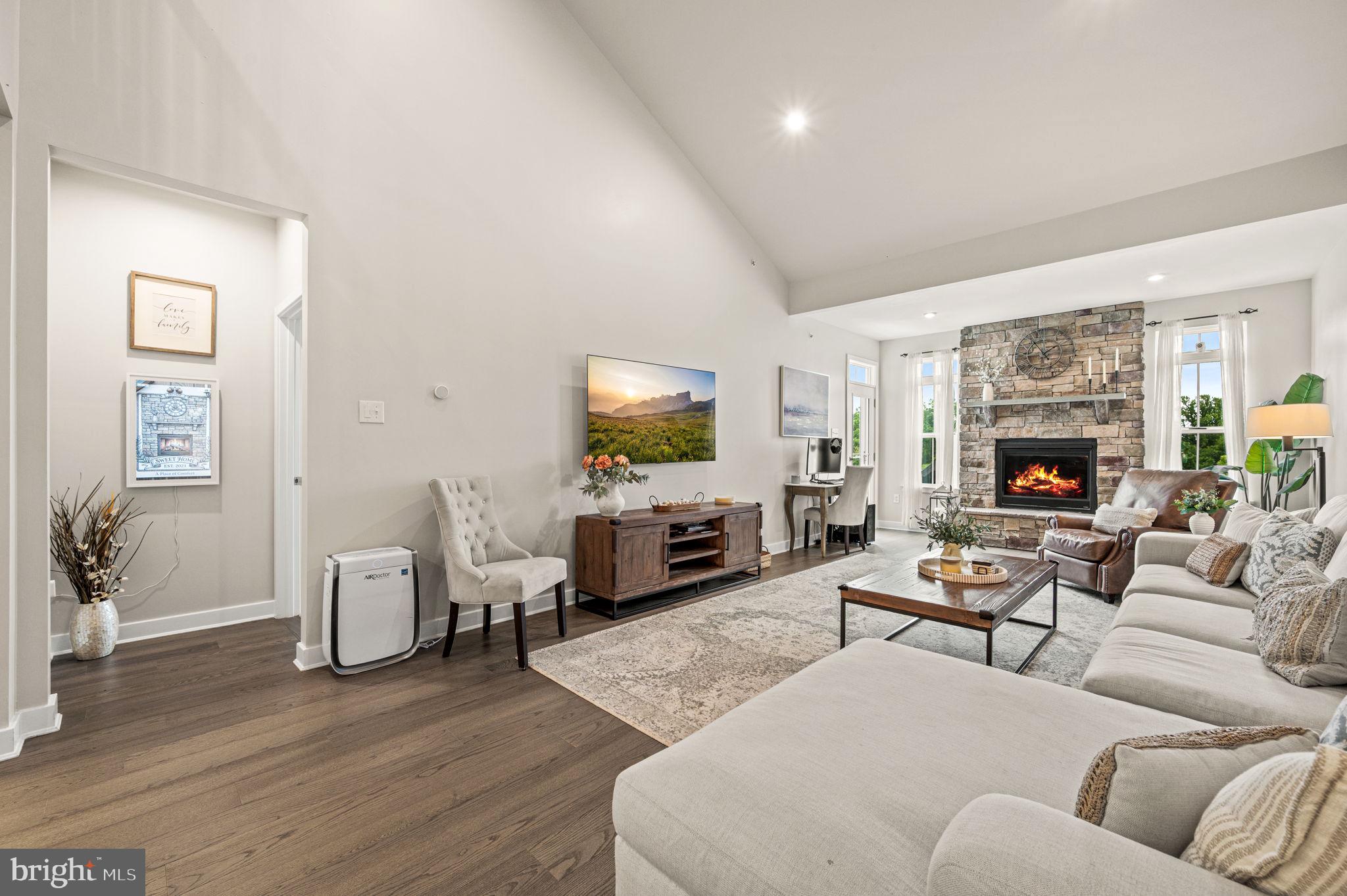 LONGWOOD PRESERVE - Residential