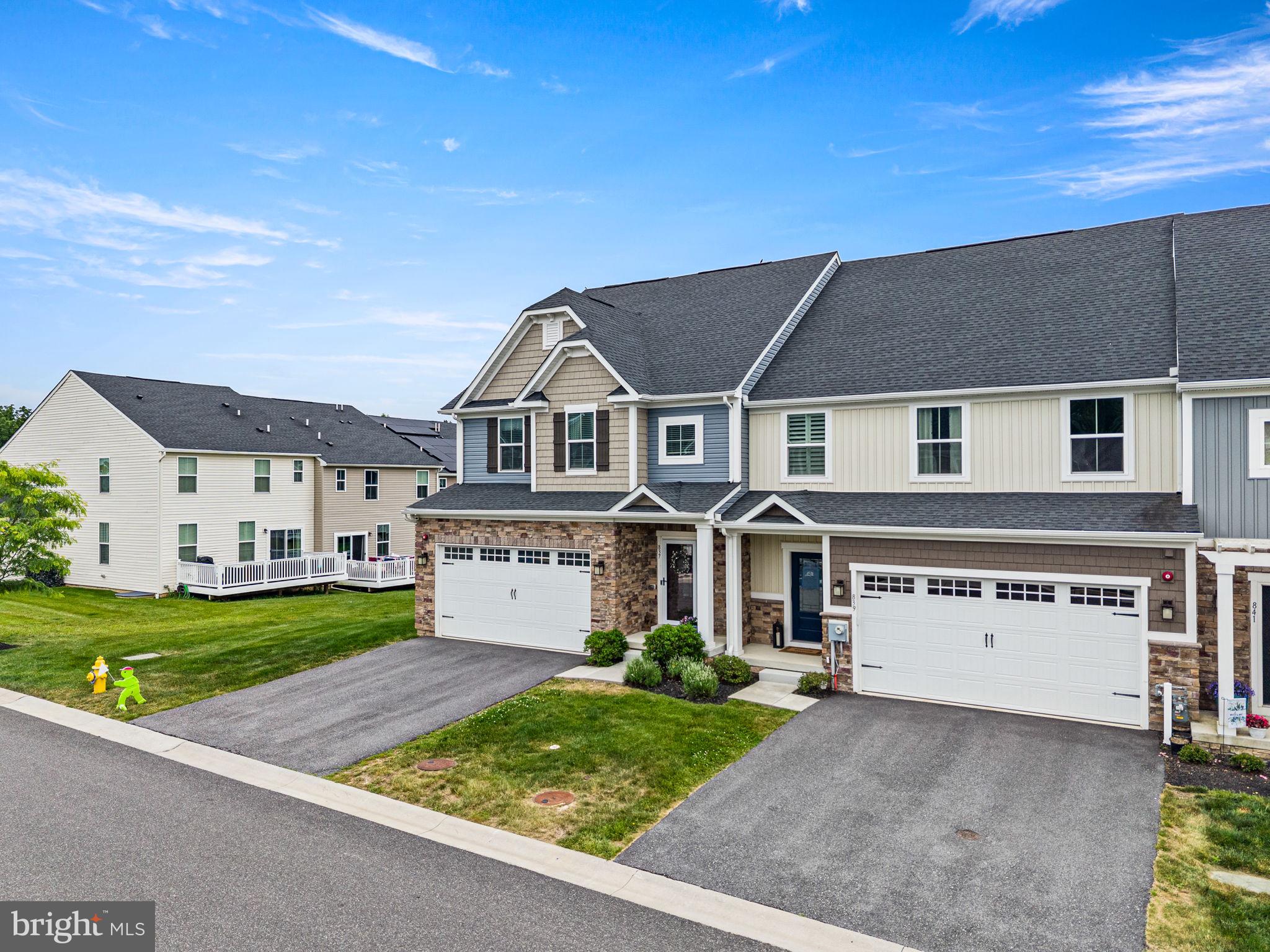 LONGWOOD PRESERVE - Residential
