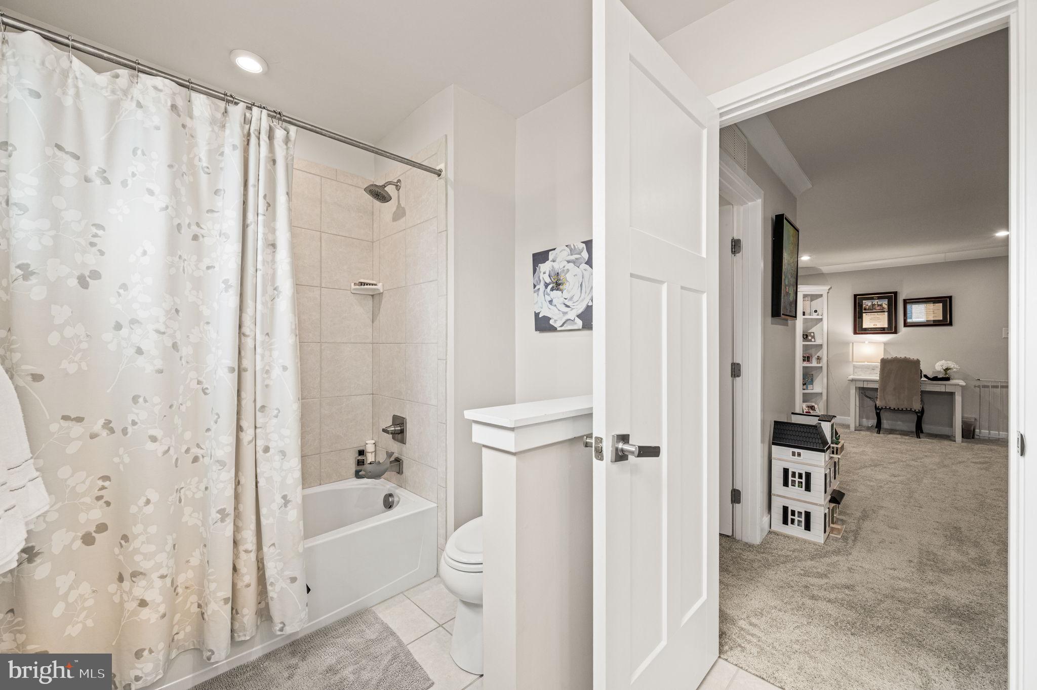 LONGWOOD PRESERVE - Residential