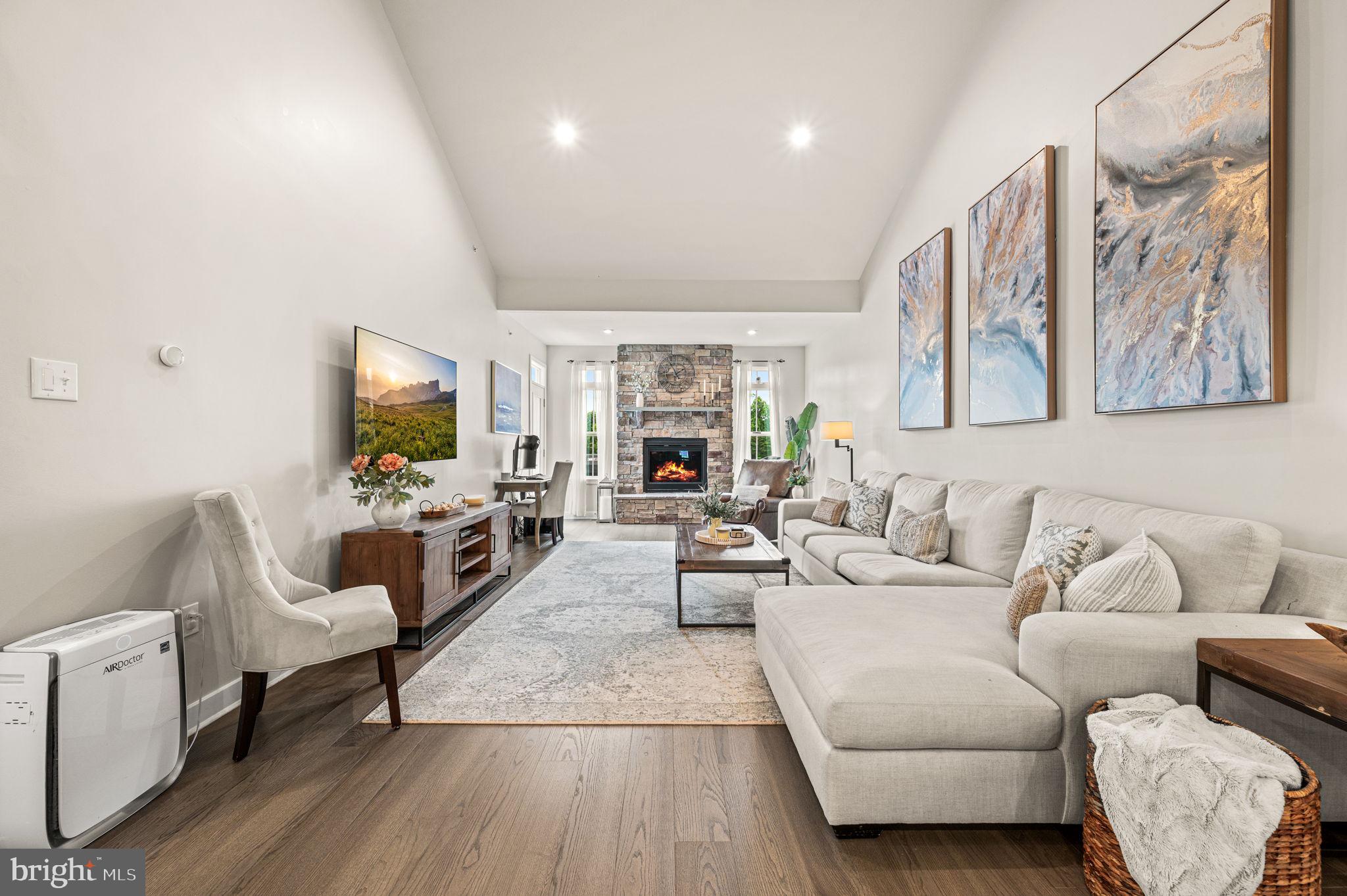 LONGWOOD PRESERVE - Residential
