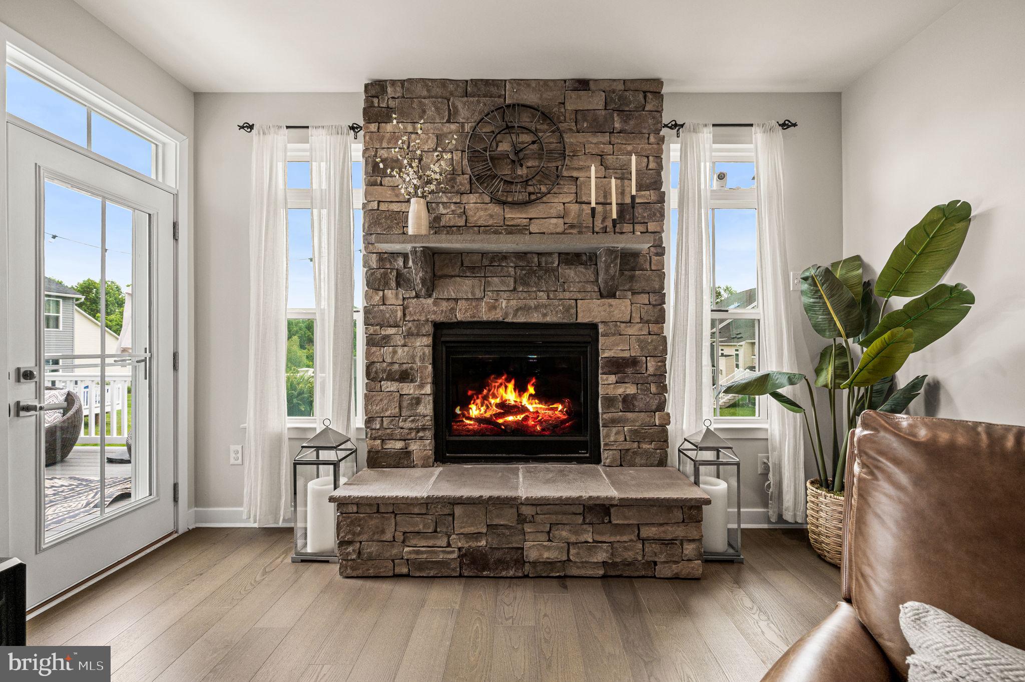 LONGWOOD PRESERVE - Residential