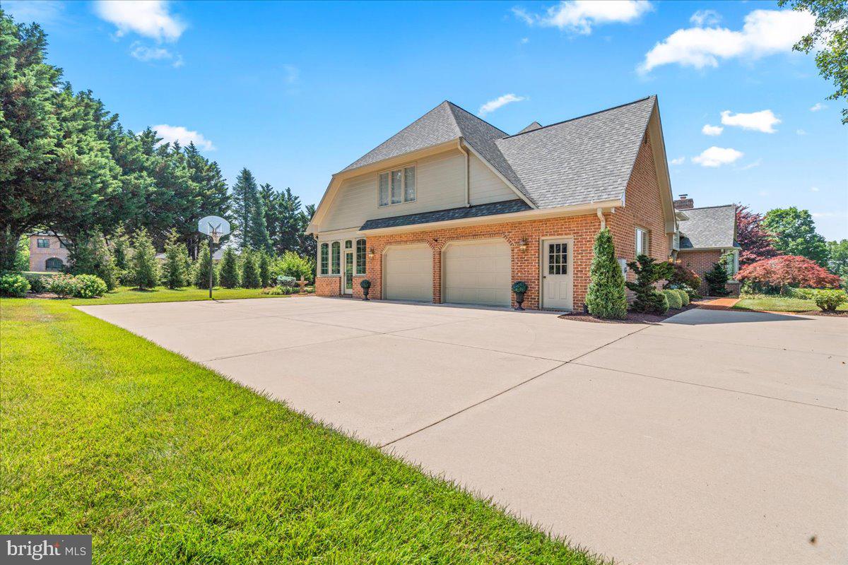 REDAMAR ESTATES - Residential