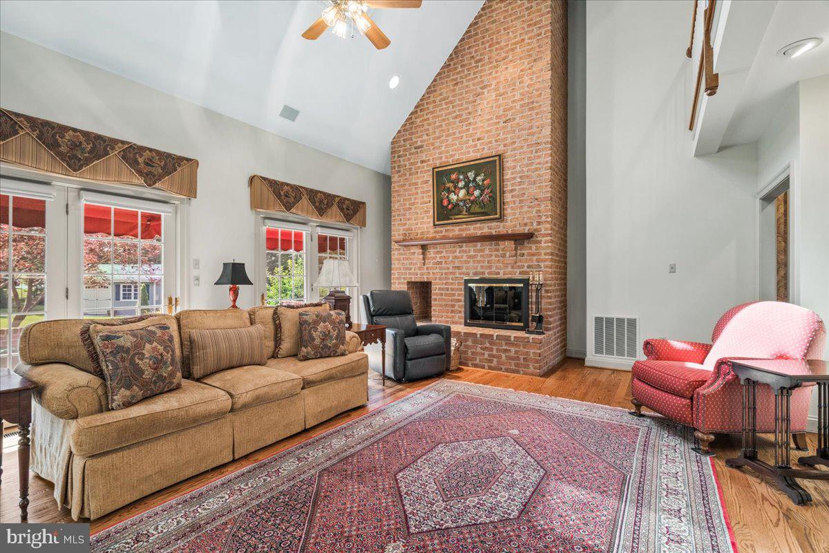 REDAMAR ESTATES - Residential