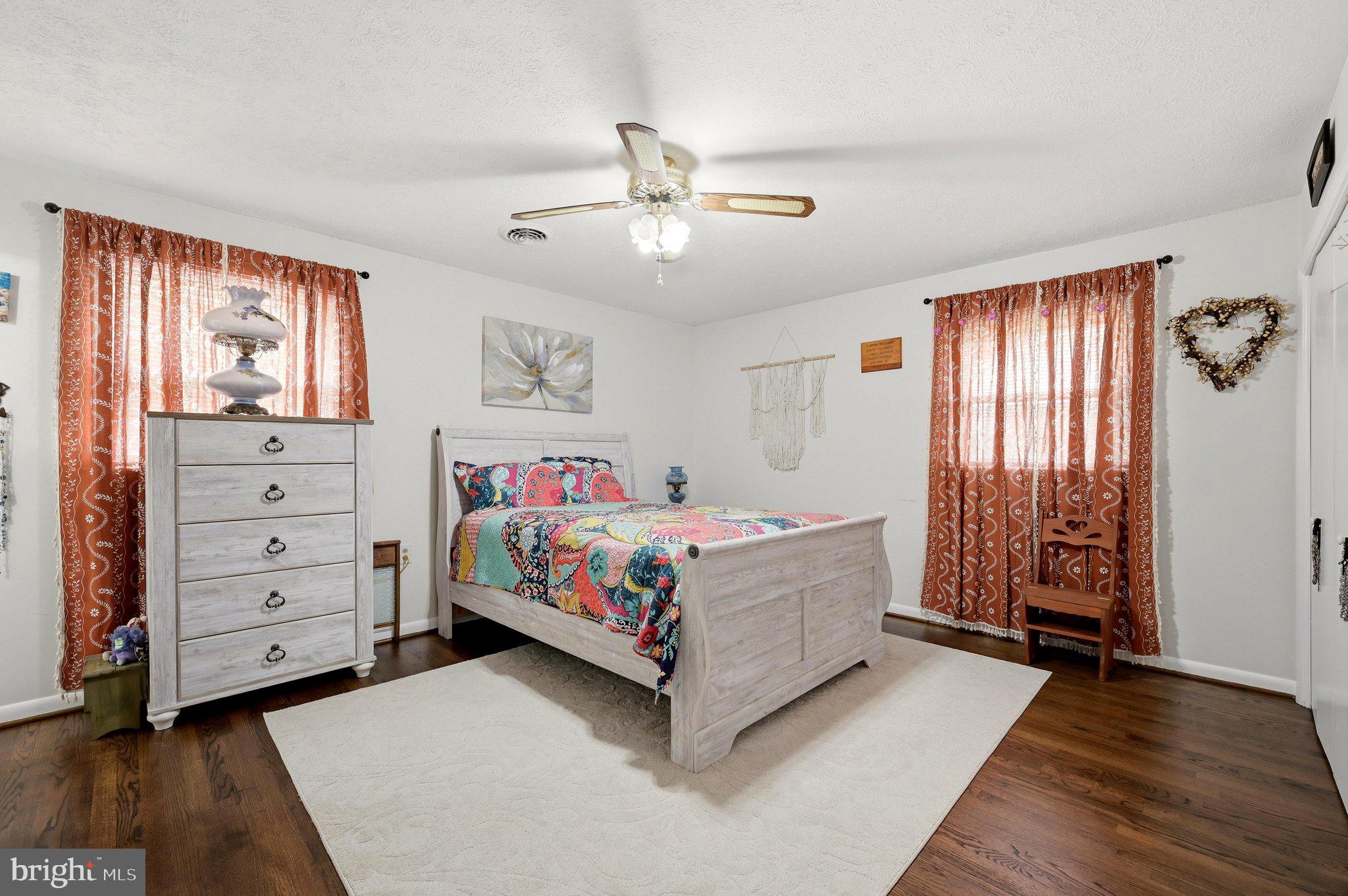 FREDERICKTOWNE - Residential