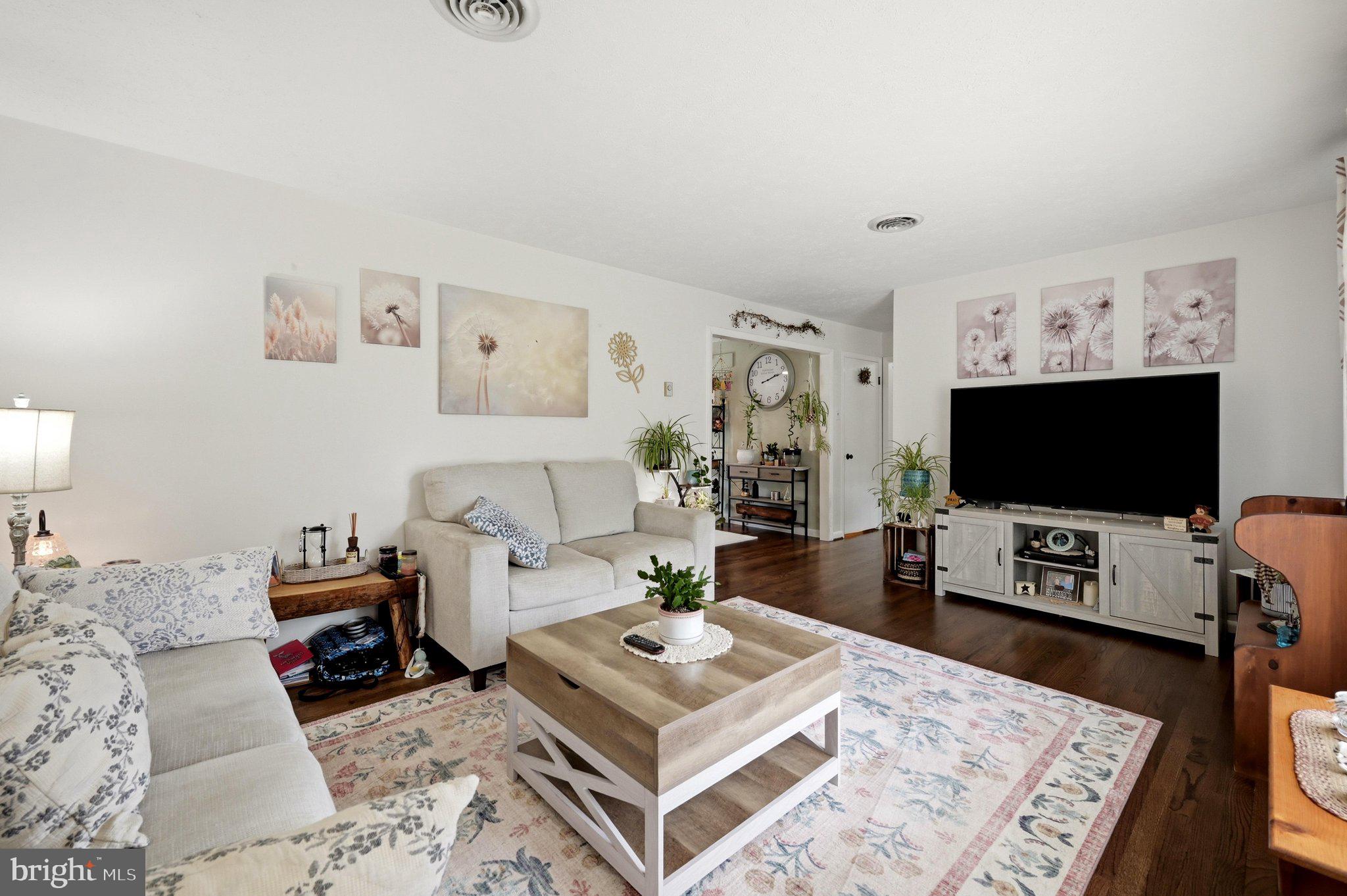 FREDERICKTOWNE - Residential