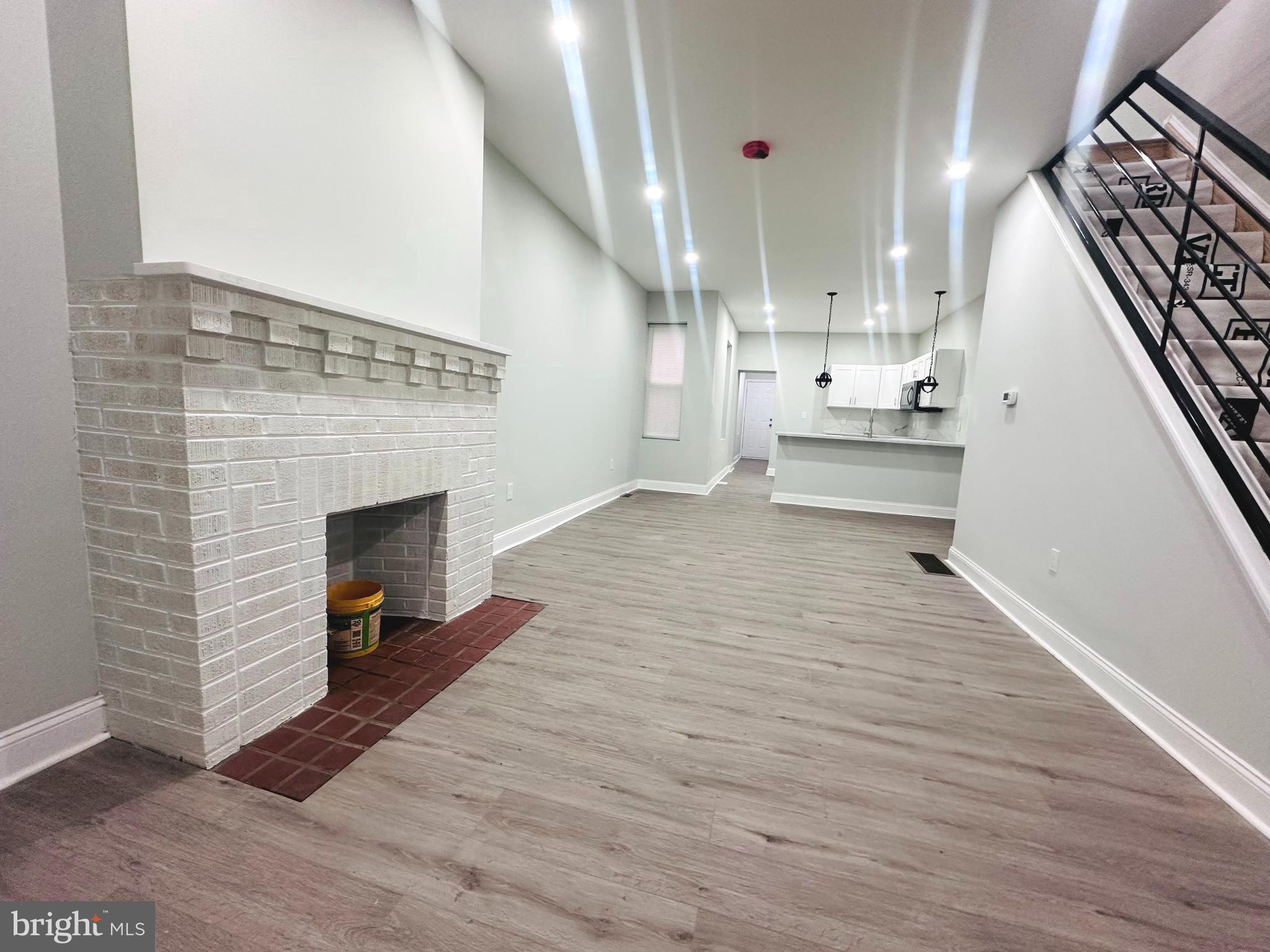 PHILADELPHIA (SOUTHWEST) - Residential