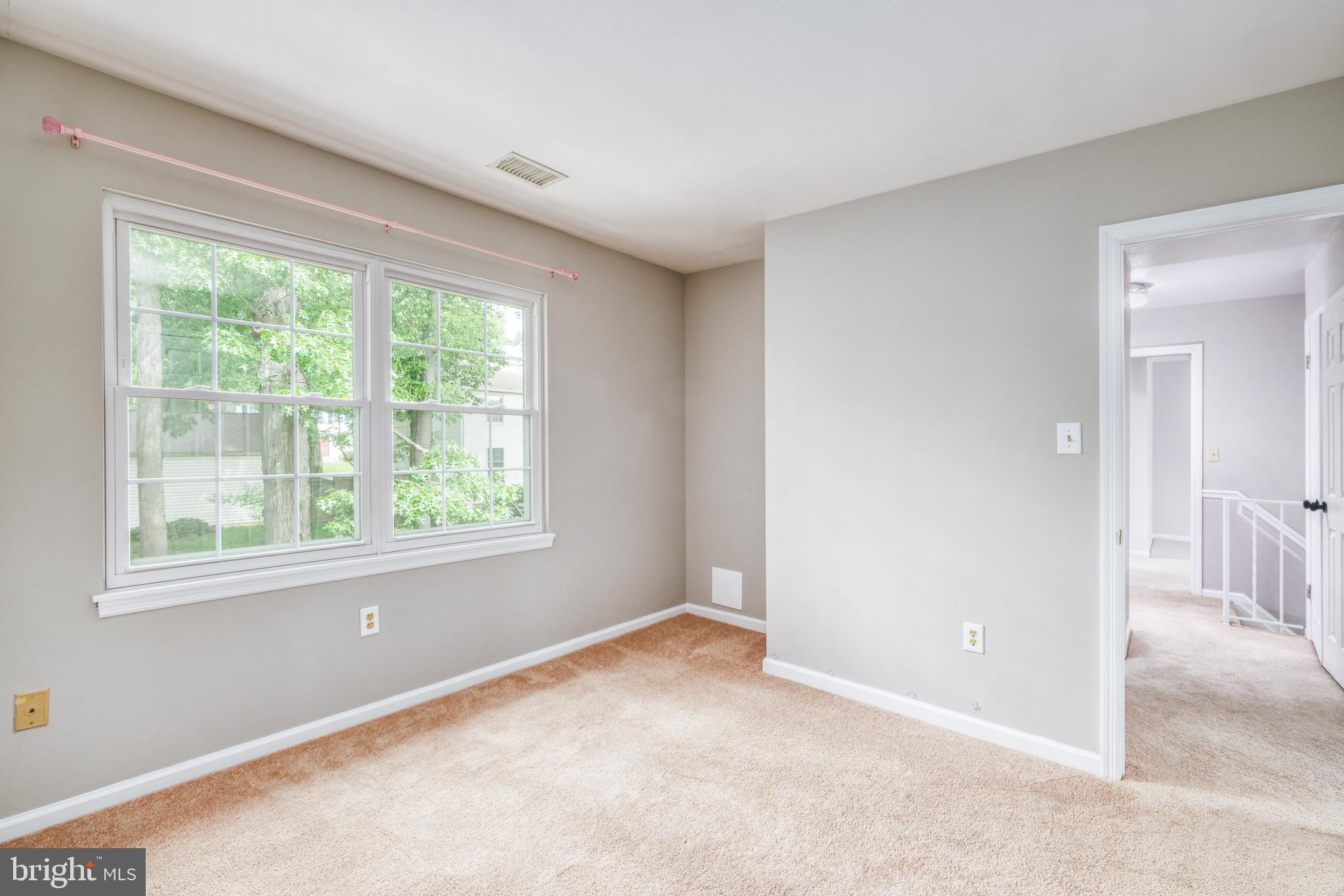 BURKE CENTRE CONSERVANCY - Residential Lease