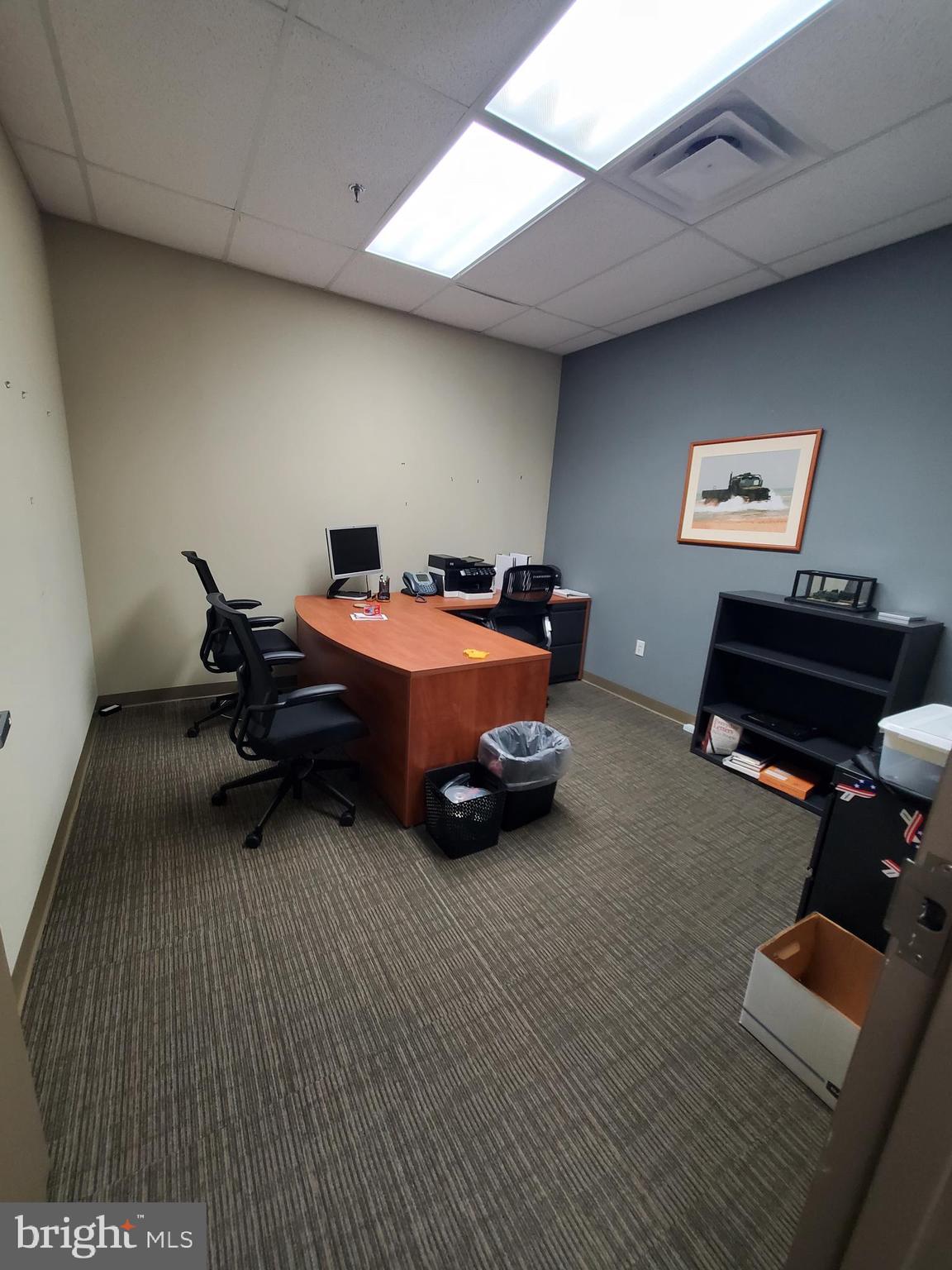 OAK HILL BUSINESS CENTER - Commercial Sale