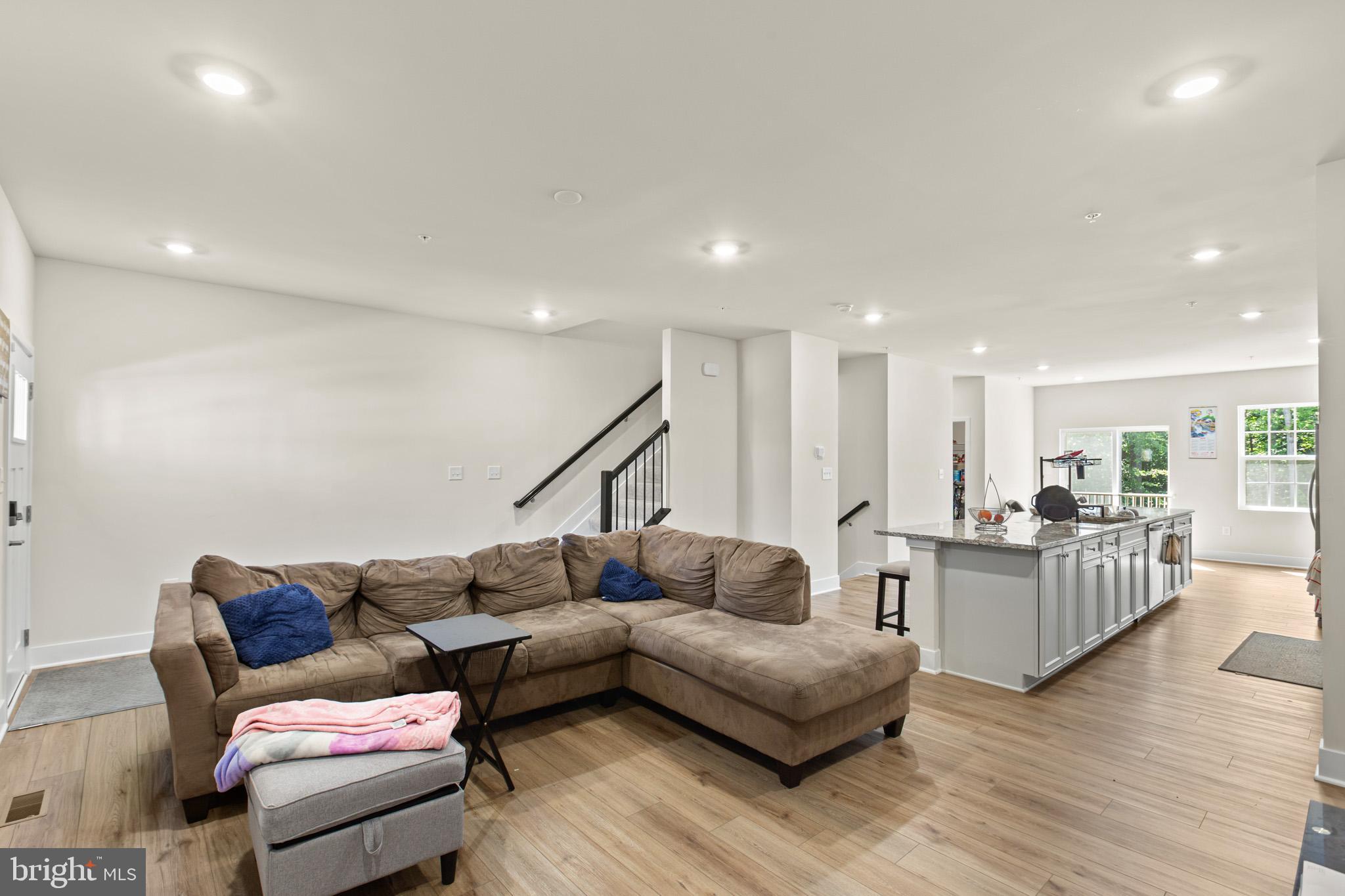 THE WOODS AT MYRTLE POINT - Residential