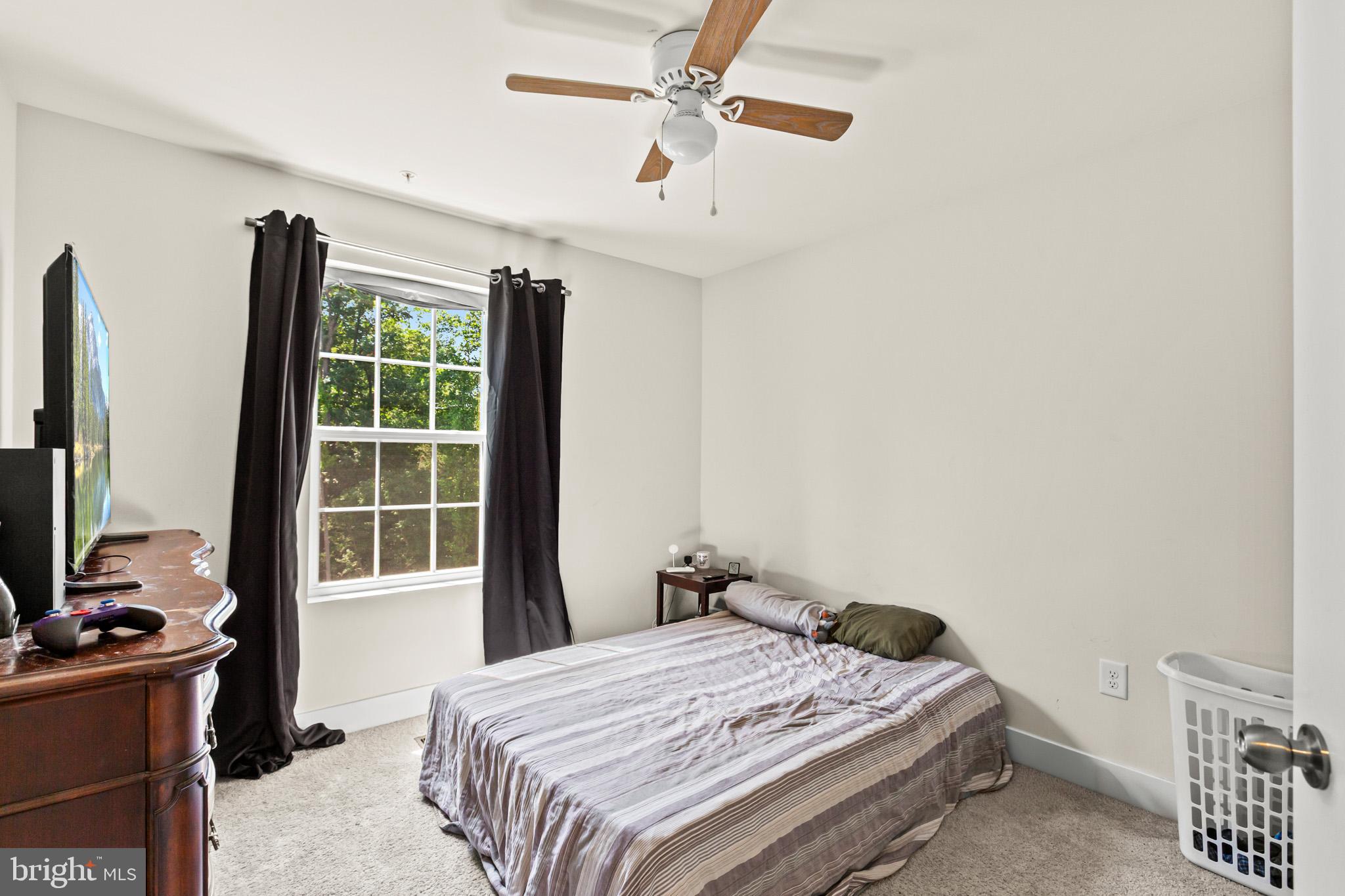 THE WOODS AT MYRTLE POINT - Residential
