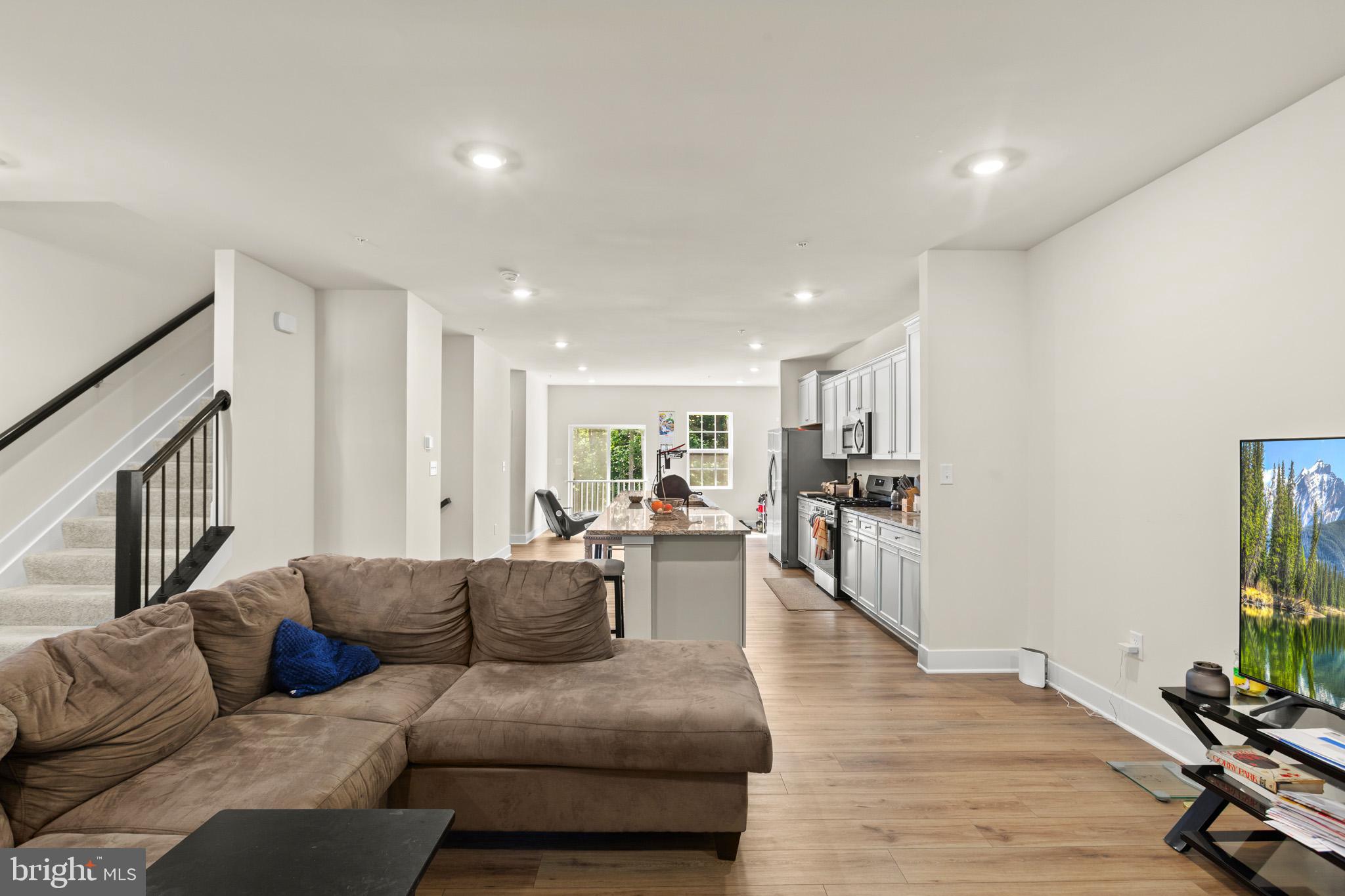 THE WOODS AT MYRTLE POINT - Residential