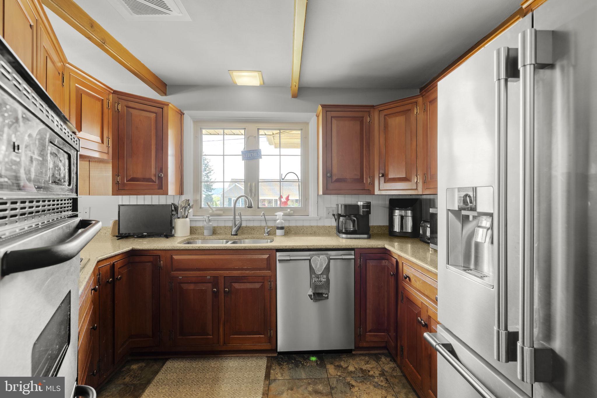 NEW HOLLAND BOROUGH - Residential