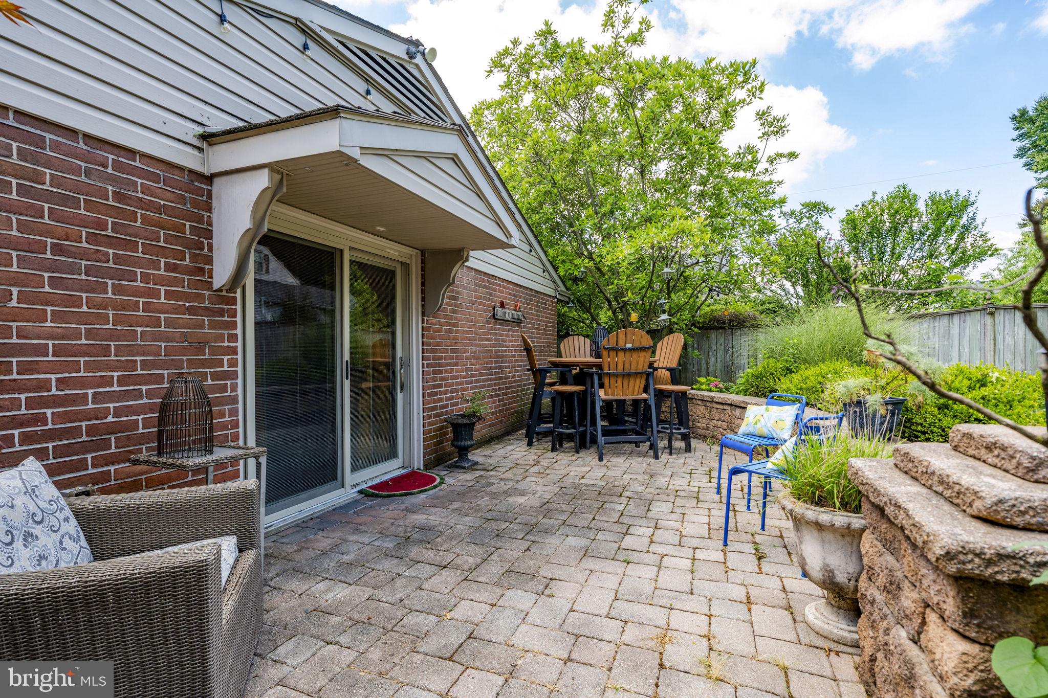 NEW HOLLAND BOROUGH - Residential