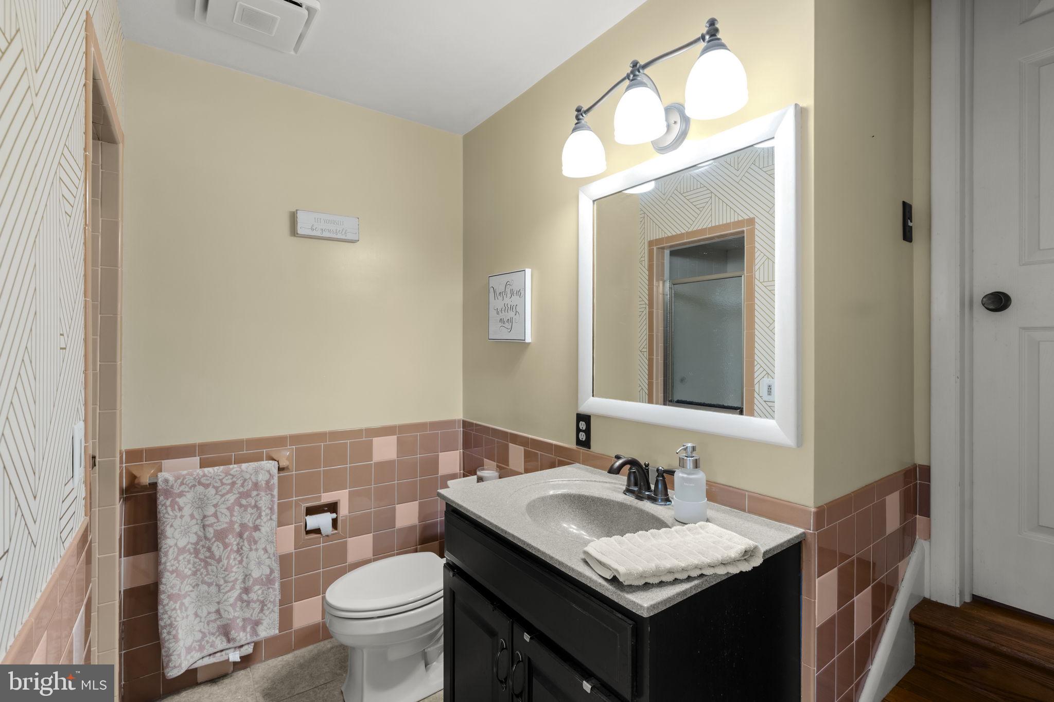 NEW HOLLAND BOROUGH - Residential