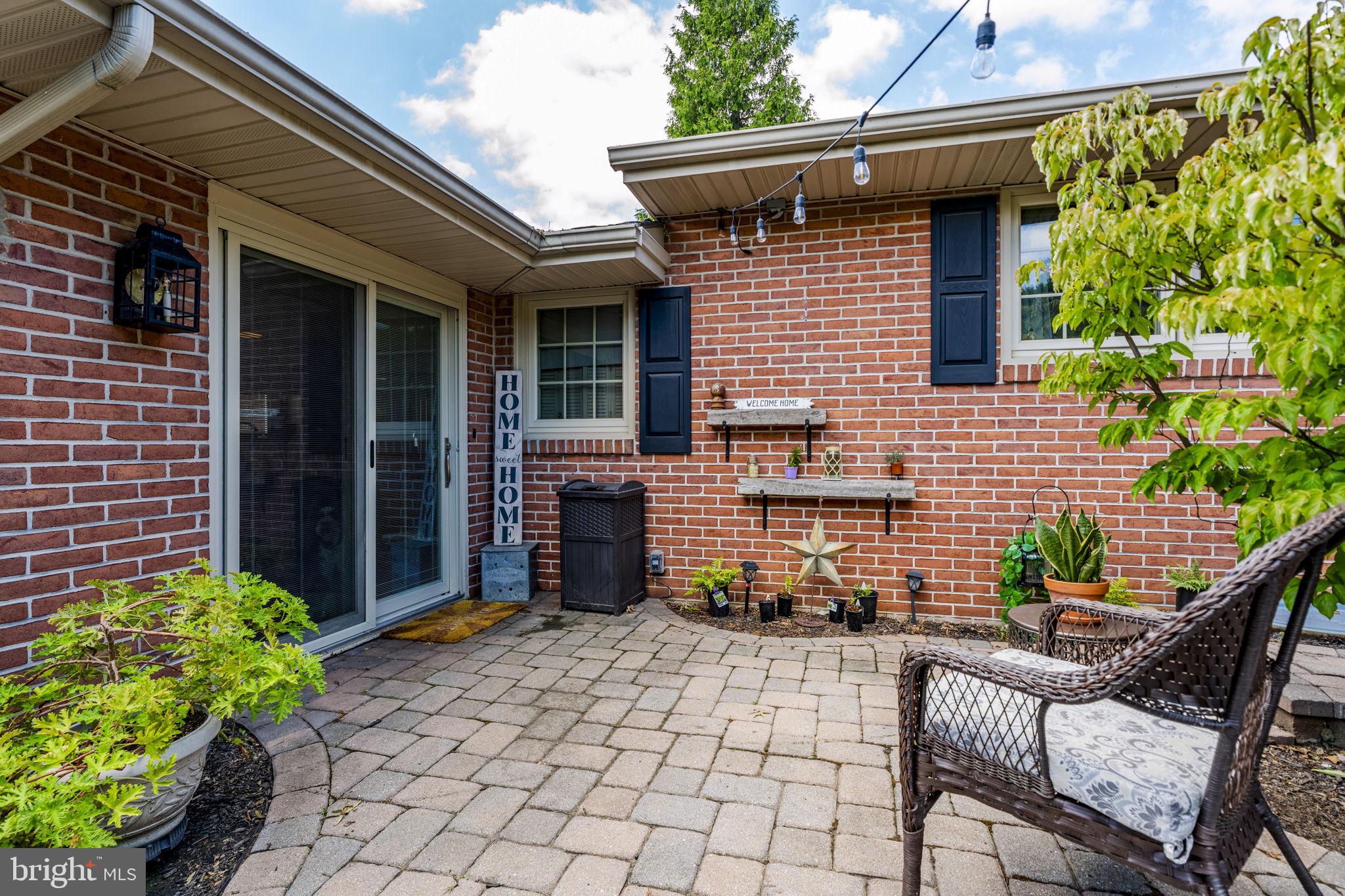 NEW HOLLAND BOROUGH - Residential