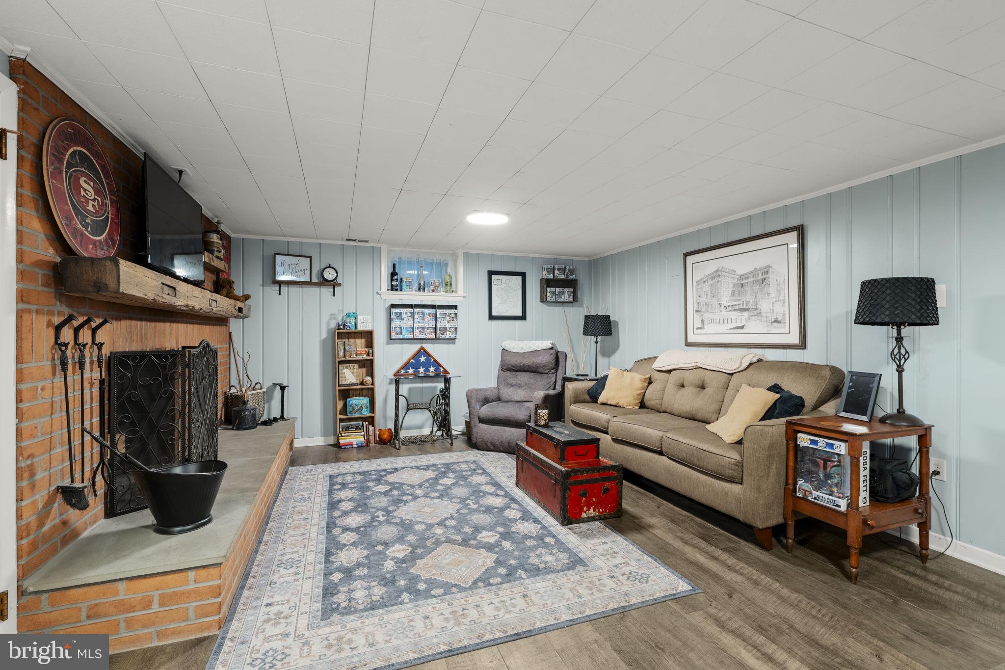 NEW HOLLAND BOROUGH - Residential
