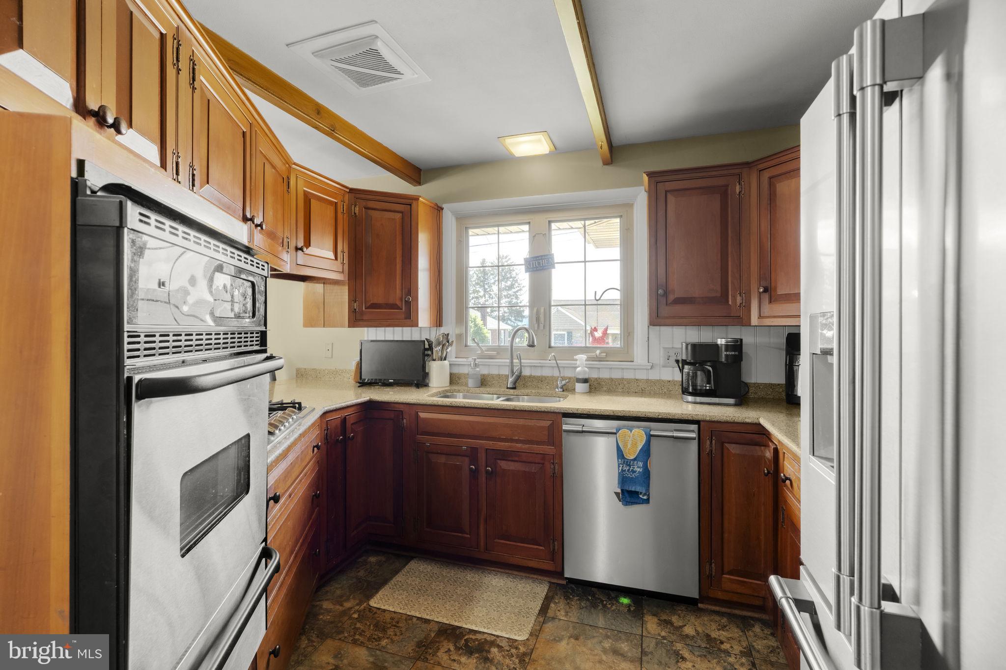 NEW HOLLAND BOROUGH - Residential