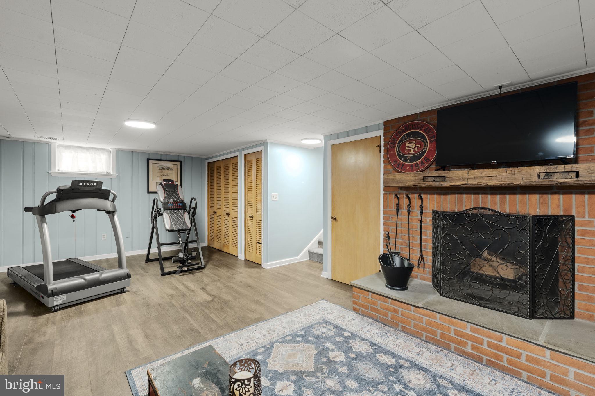NEW HOLLAND BOROUGH - Residential