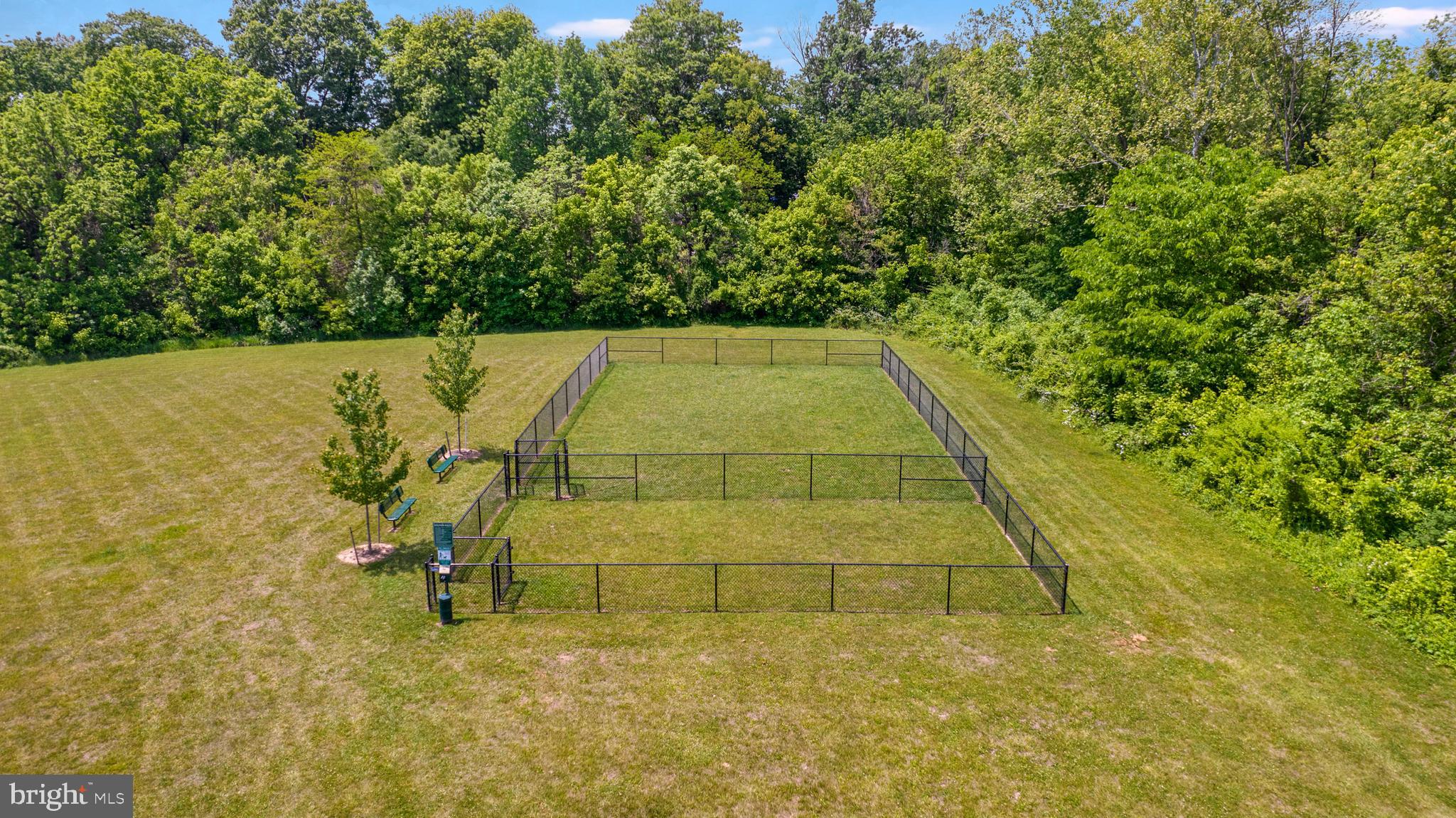 BROOKFIELD - Residential