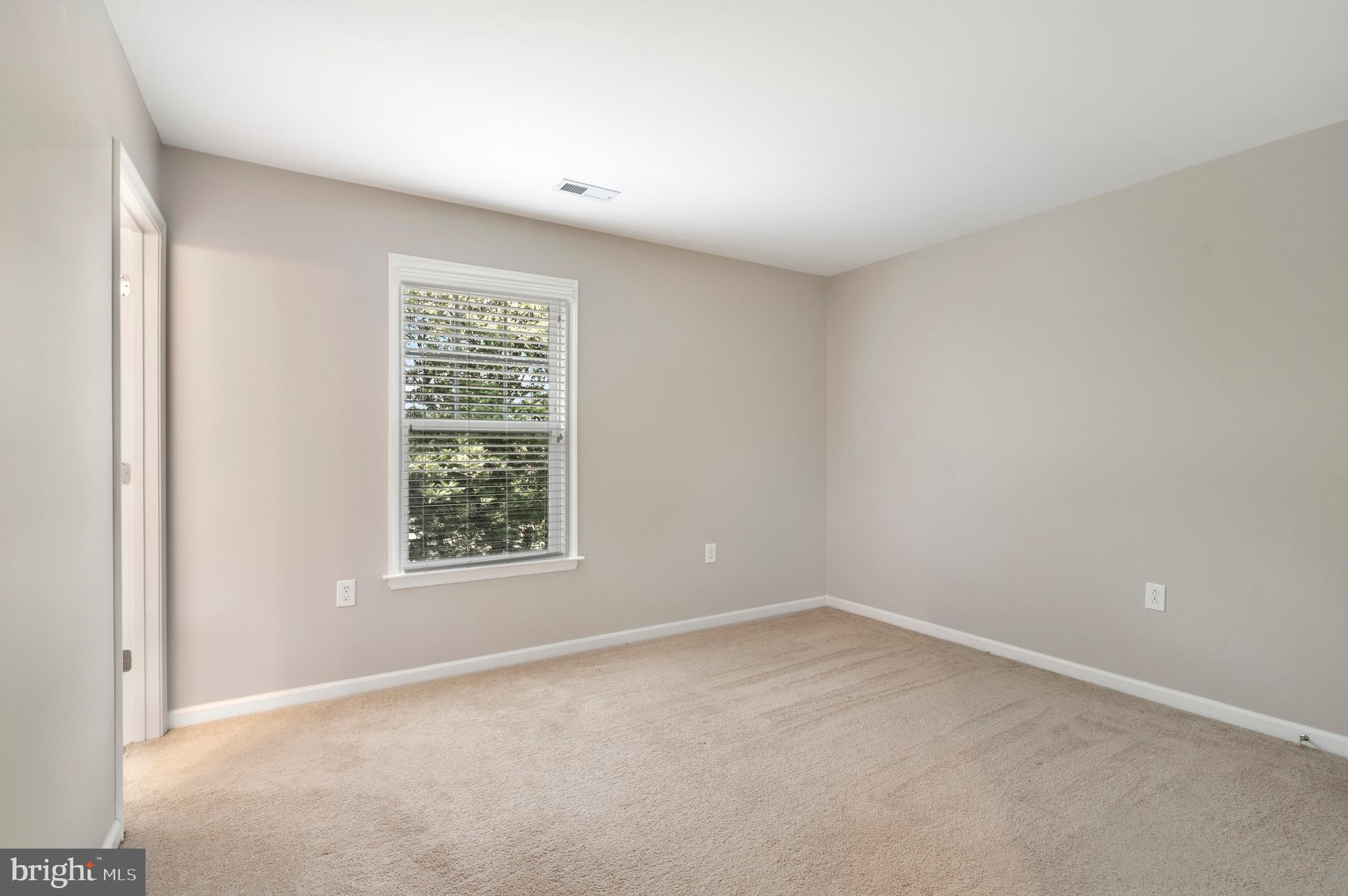 BROOKFIELD - Residential