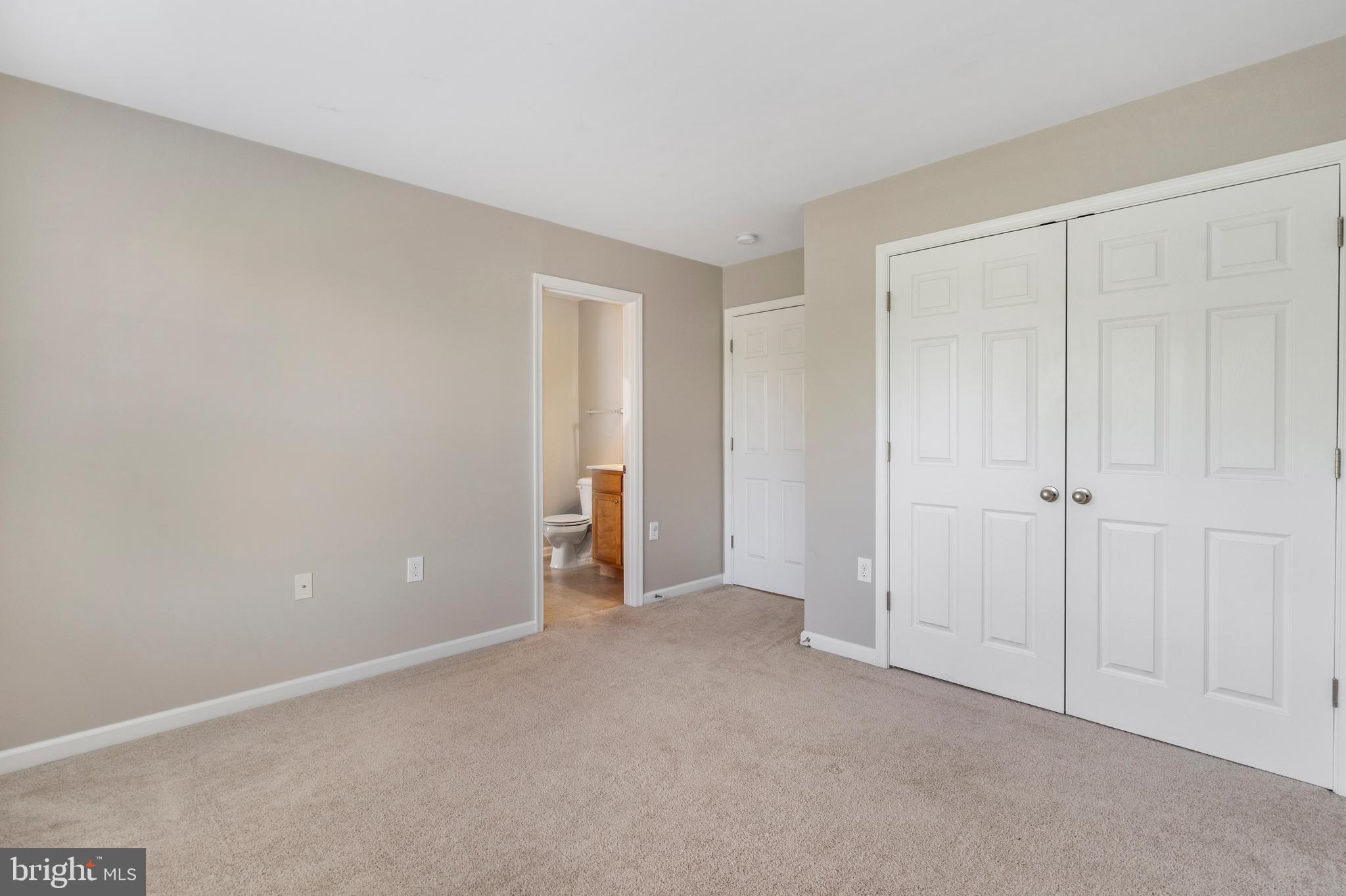 BROOKFIELD - Residential