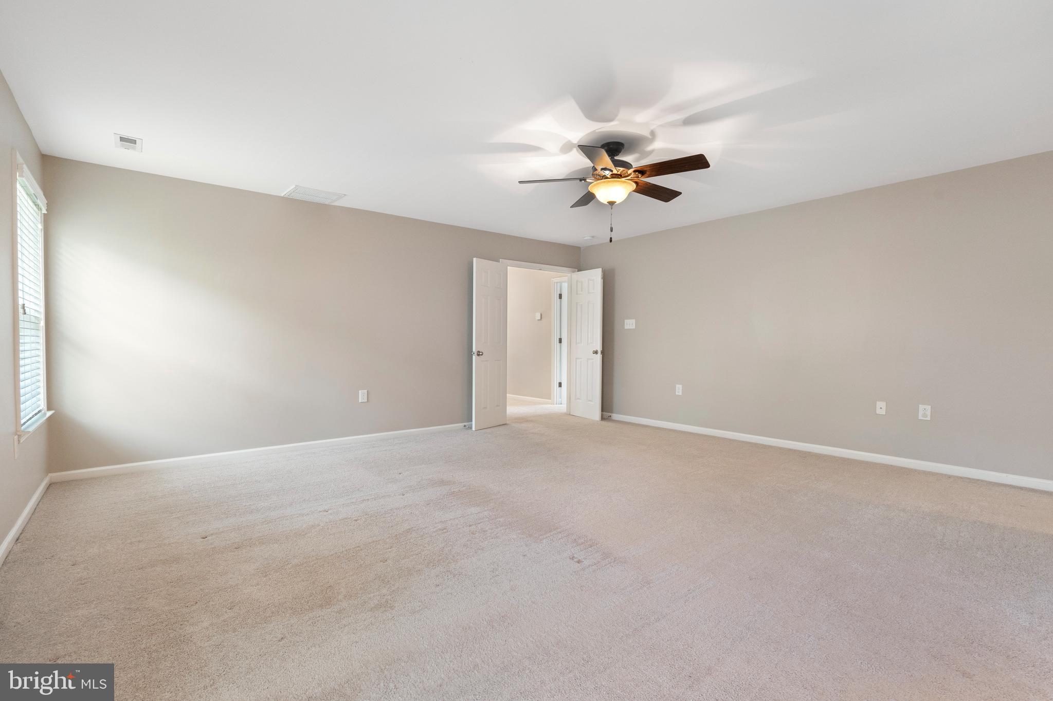 BROOKFIELD - Residential
