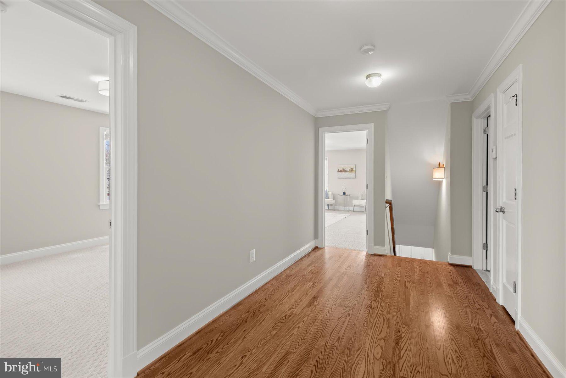 BERKSHIRE OAKWOOD - Residential