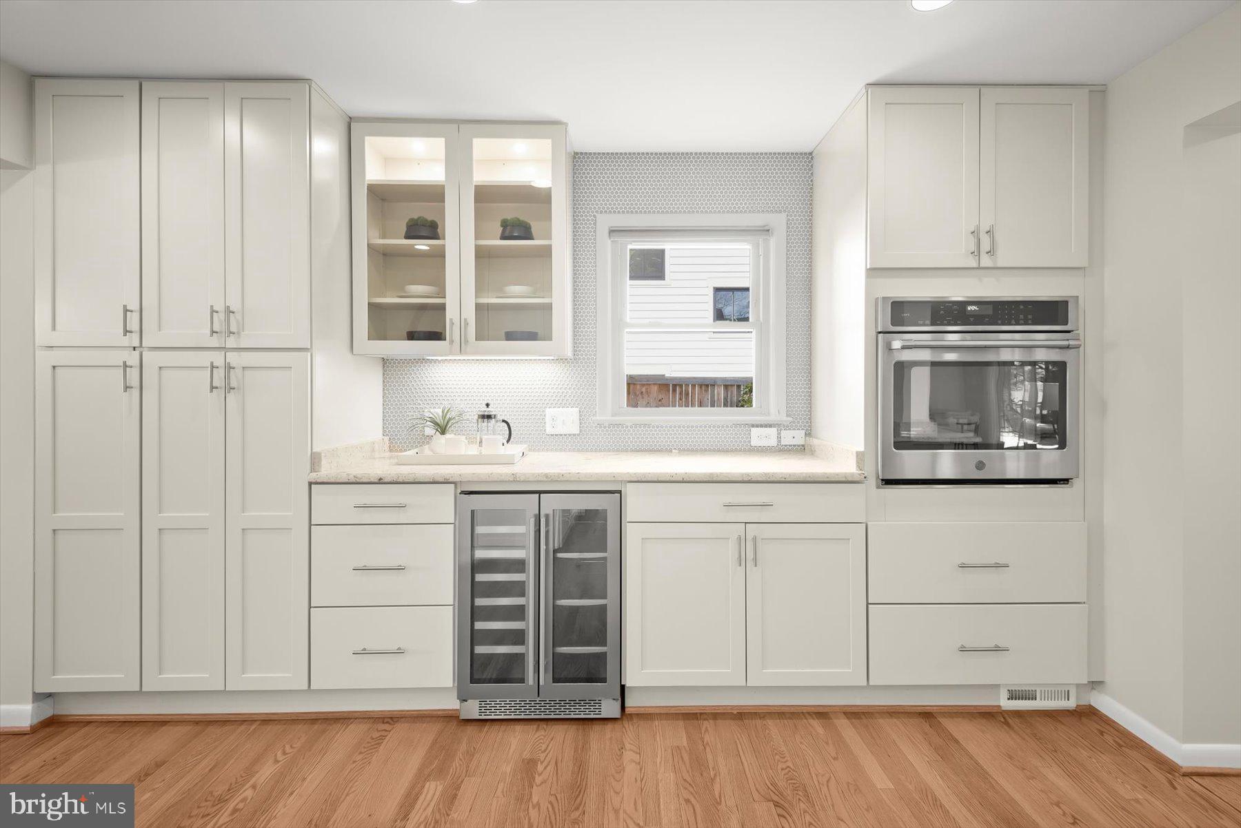 BERKSHIRE OAKWOOD - Residential