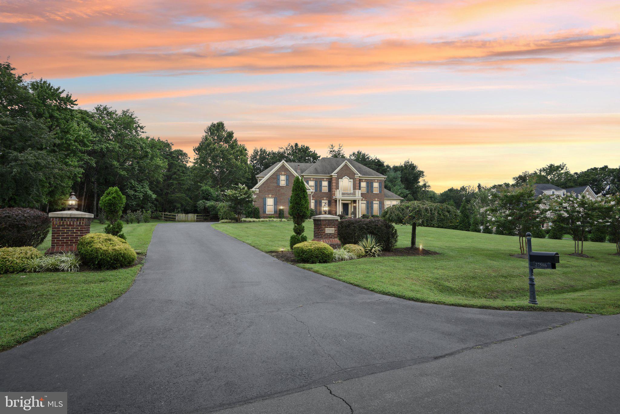 CEDAR CREST - Residential