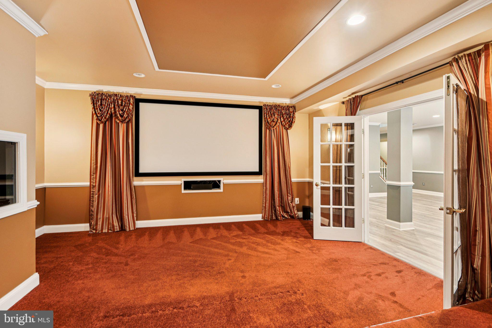 CEDAR CREST - Residential