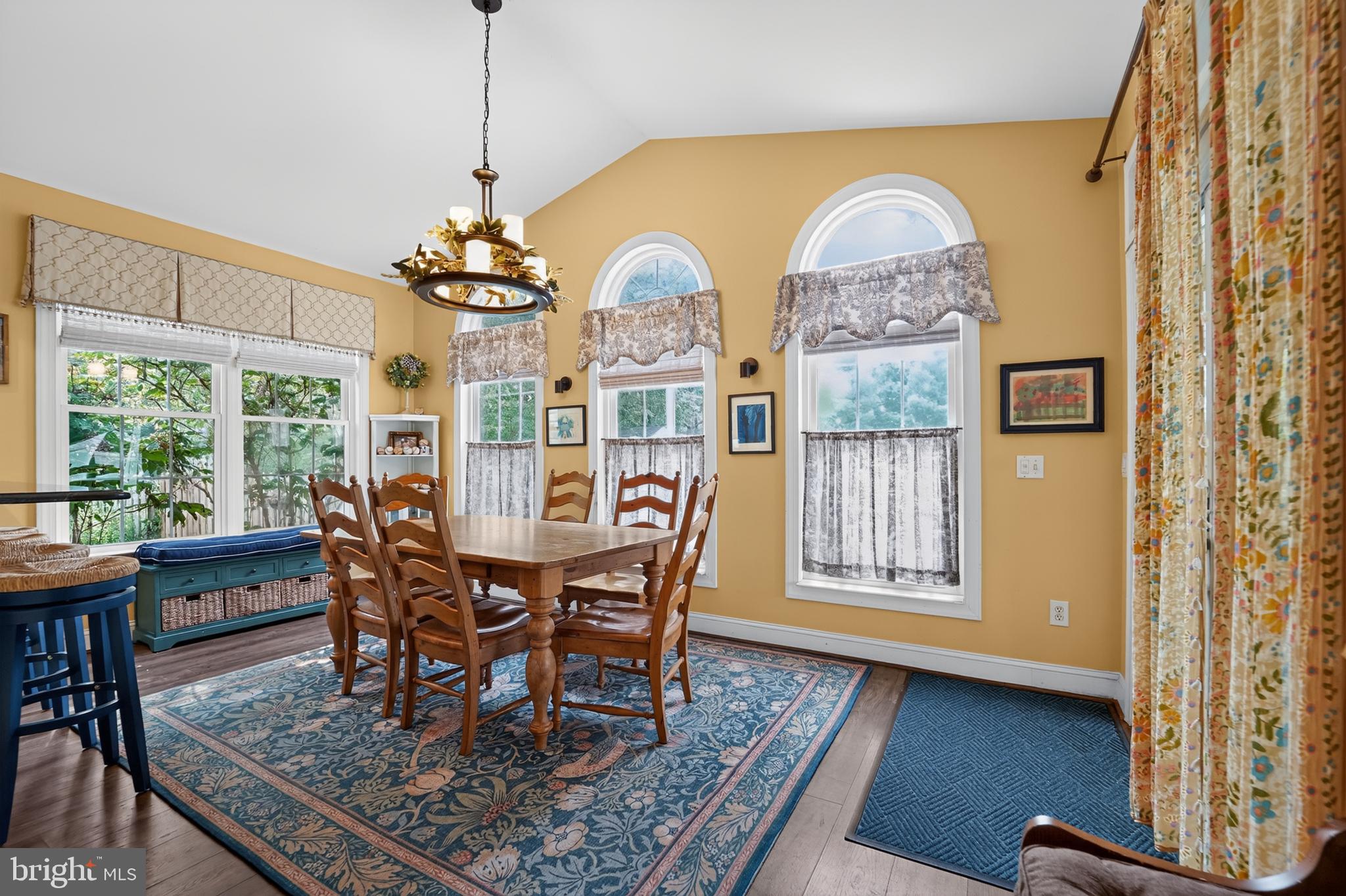 MALLARD RUN - Residential