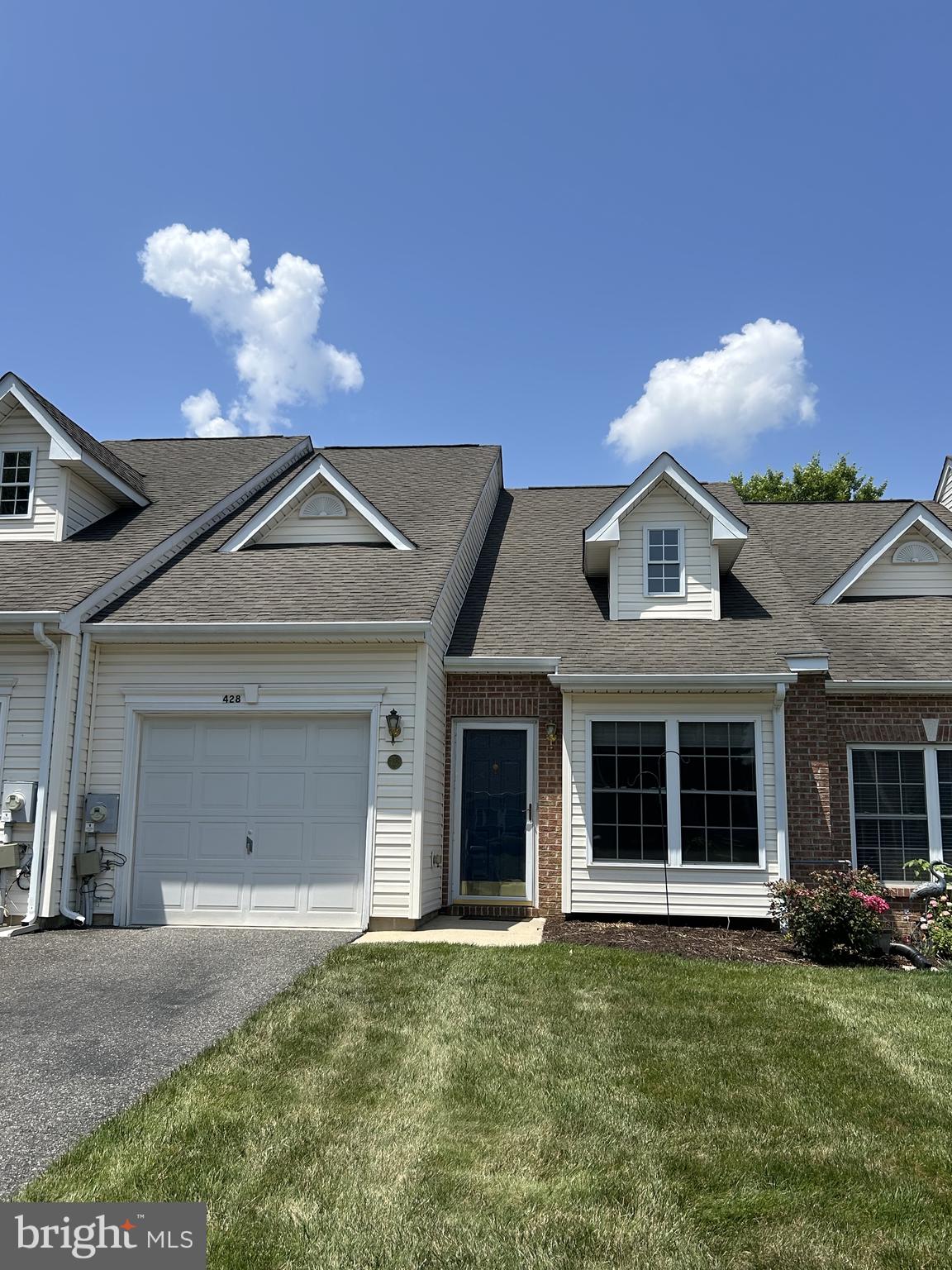 CROSSINGS AT CHRIS - Residential