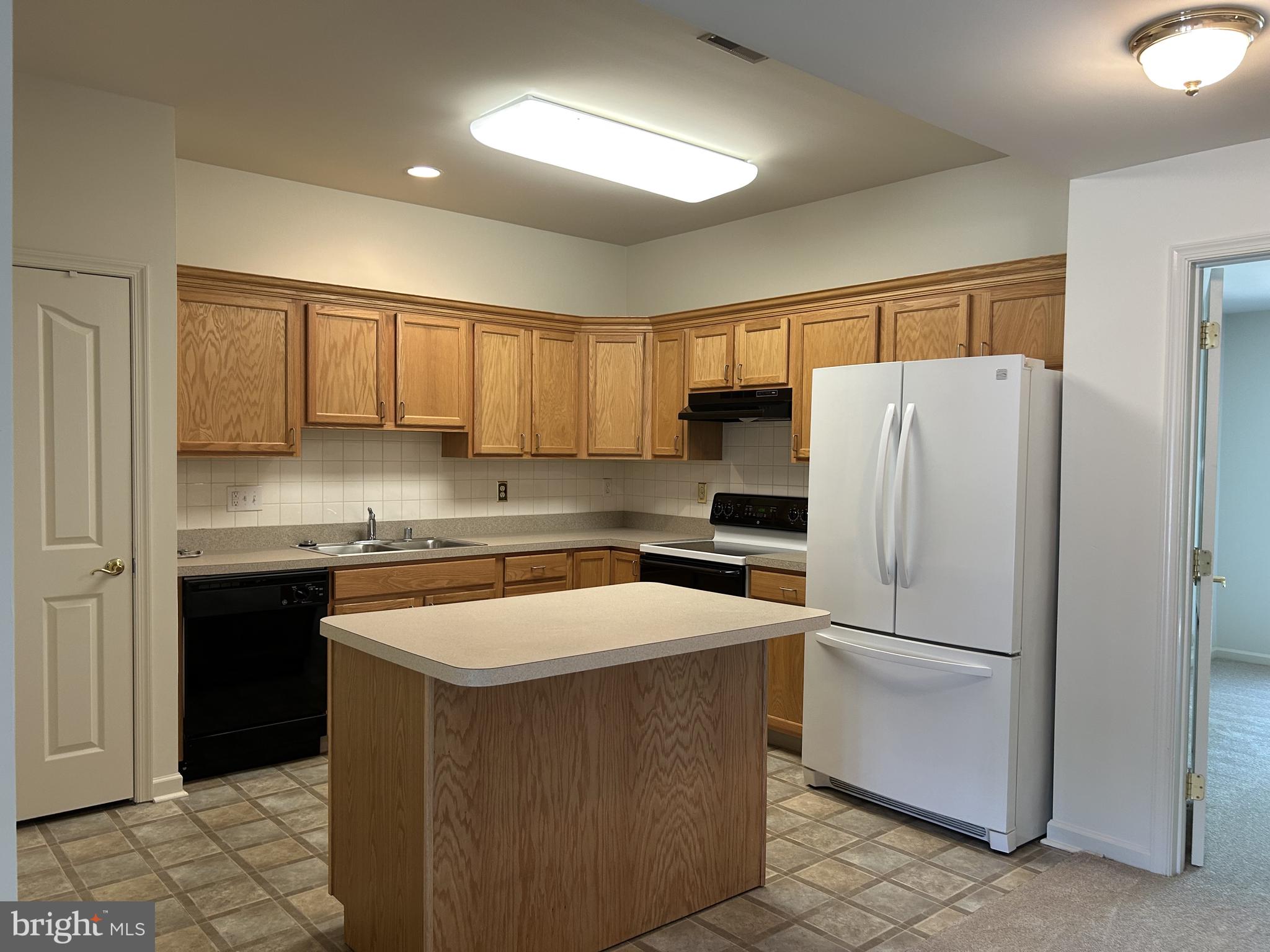 CROSSINGS AT CHRIS - Residential