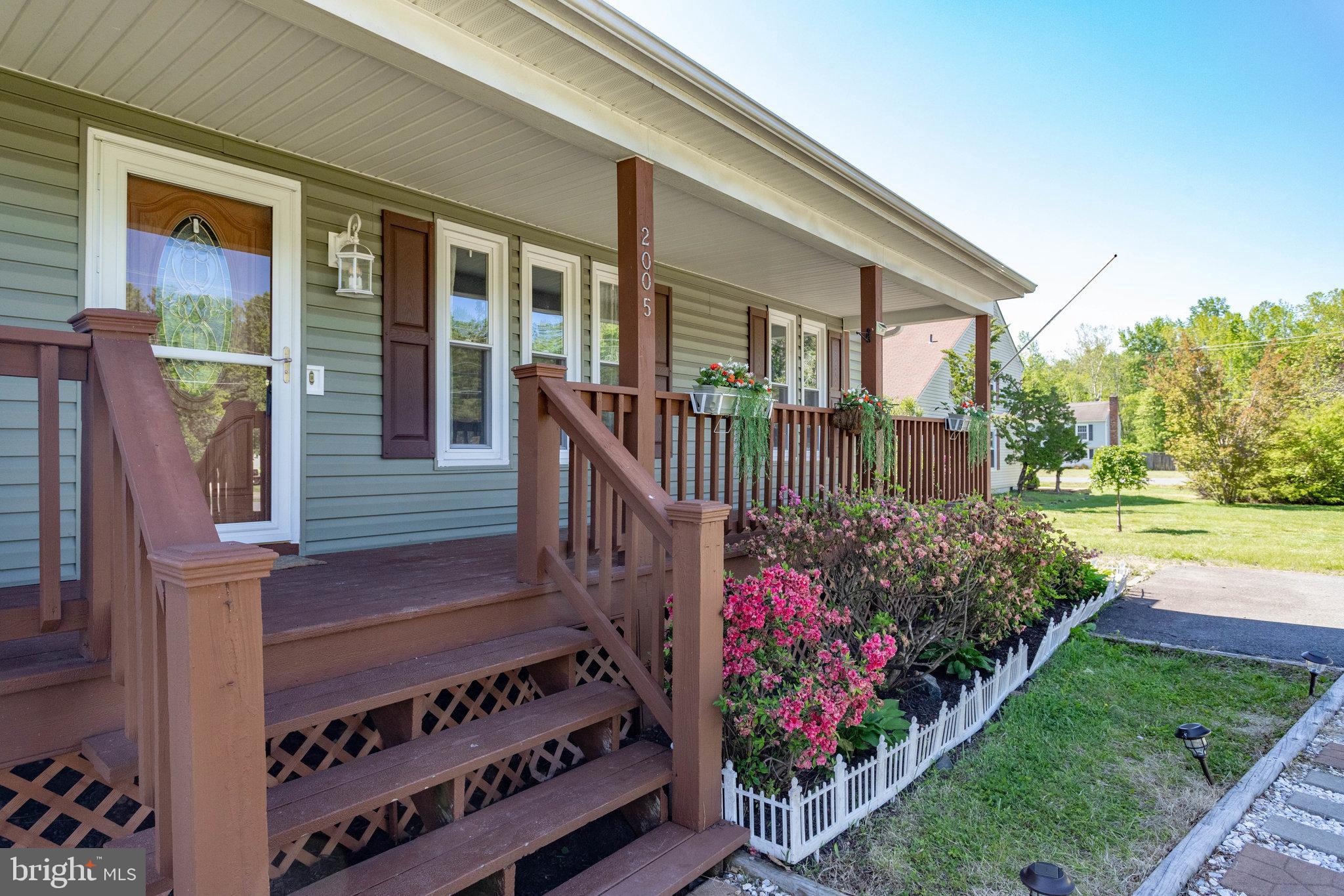 Beautifully updated rambler in Aquia Harbour! Also very pet friendly:) Bright and open kitchen. This  home has plenty of space for entertaining both inside and out, There is even a fire pit in the oversized level back yard to go with the relaxing deck off of the kitchen. Hardwood floors throughout.  This home is the one you have been looking for. About the community:  Residents enjoy horse stables, swimming pools, a Country Club, a 9-hole golf course and driving range, a variety of parks and playgrounds, and of course our beautiful Aquia Harbour Marina. The Aquia Creek runs through the community providing breathtaking views, amazing wildlife and a navigable waterway leading to the Potomac River. Stay tuned for the many annual community events such as the 4th of July and Oktoberfest celebrations.