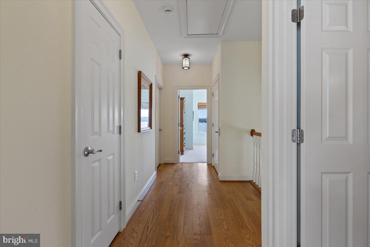 SHADY SIDE - Residential
