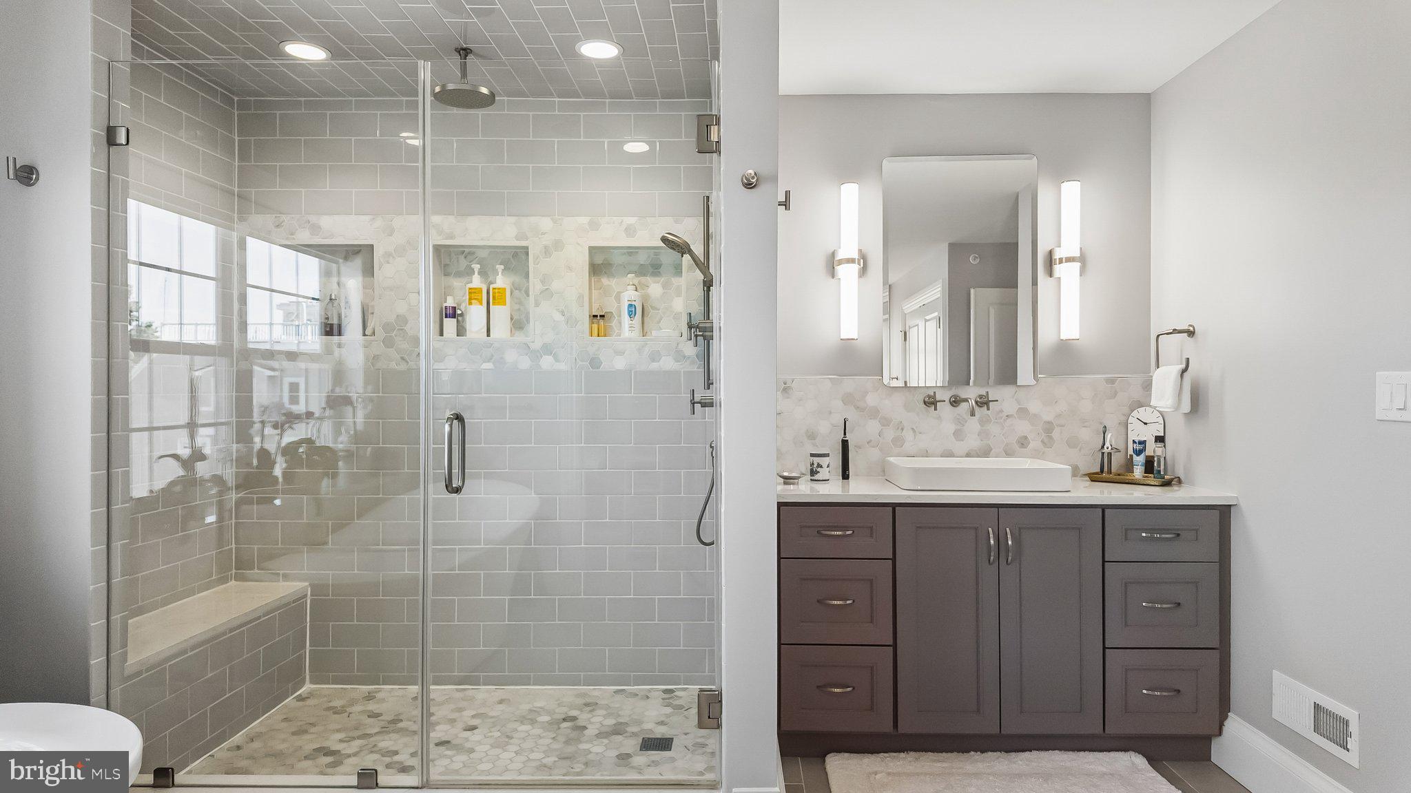 MANAYUNK - Residential