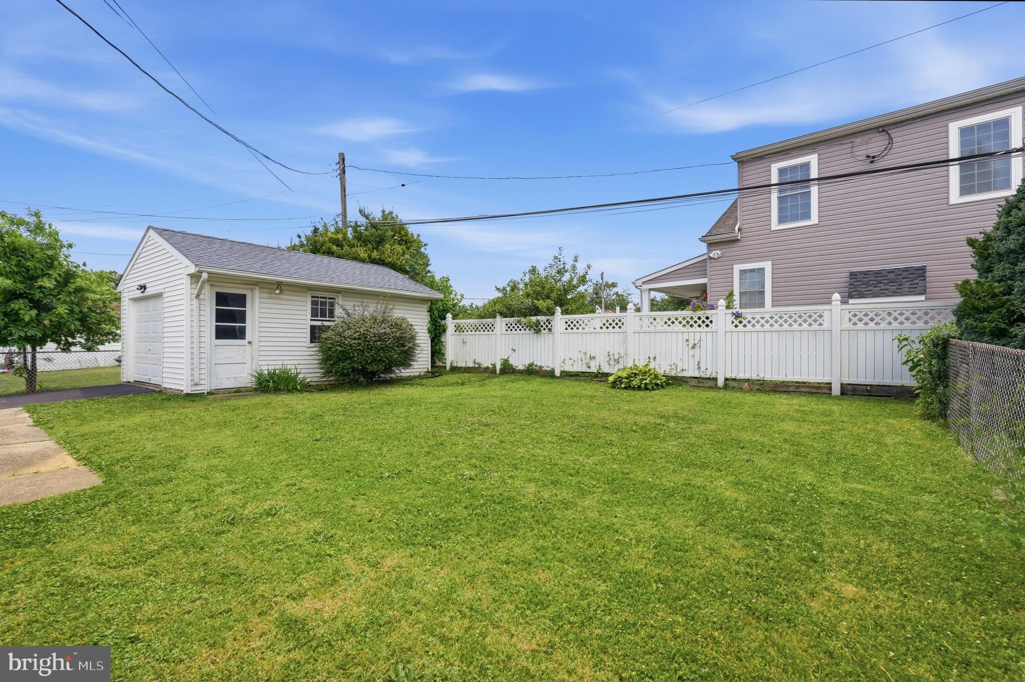 WINCHESTER PARK - Residential