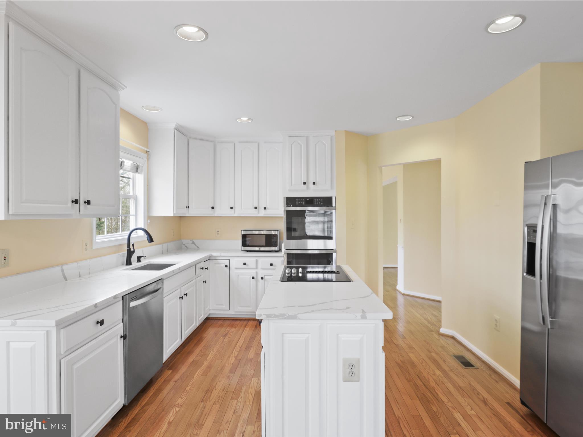 BRIDLEWOOD - Residential