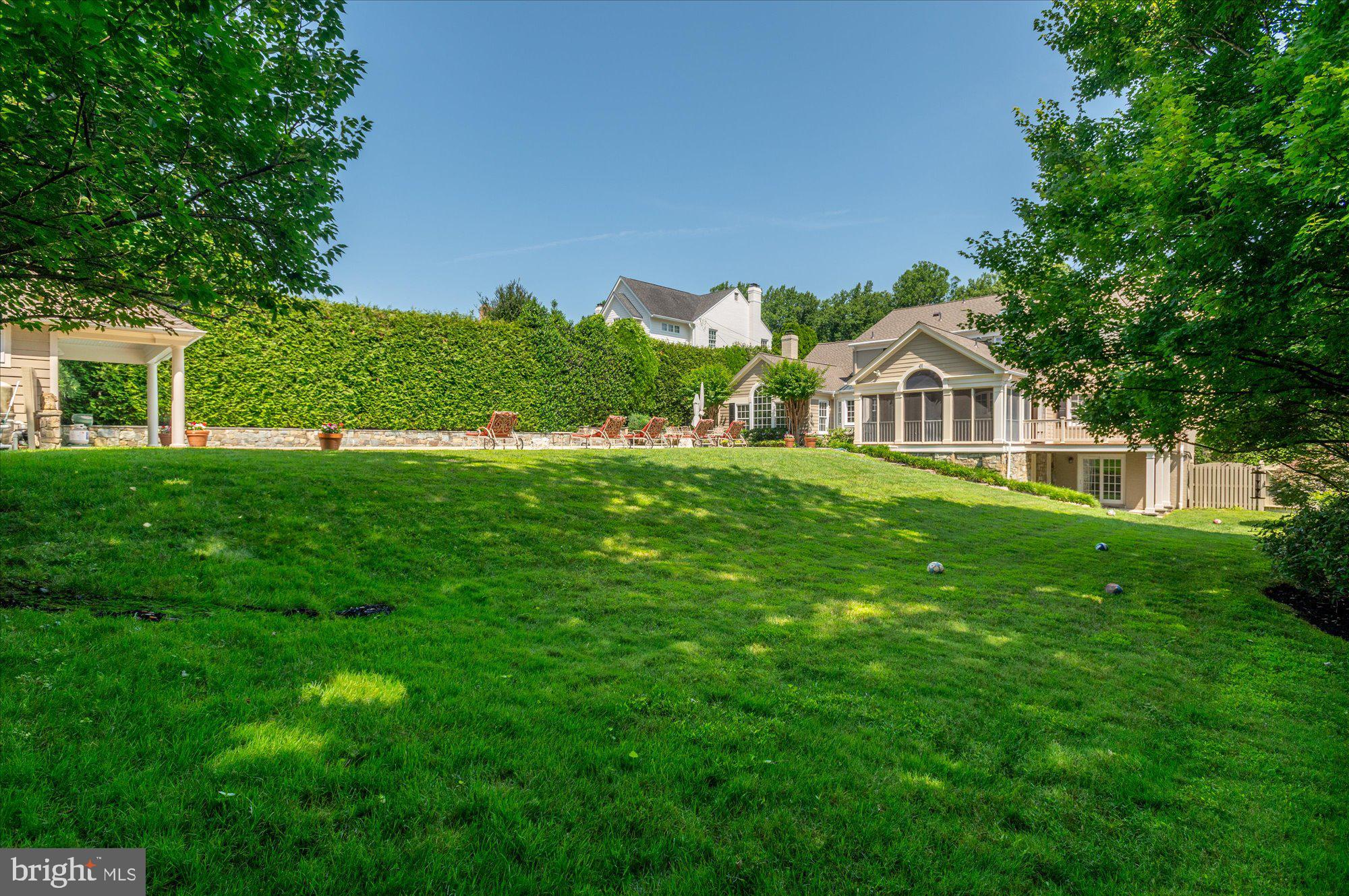 MCAULEY PARK - Residential