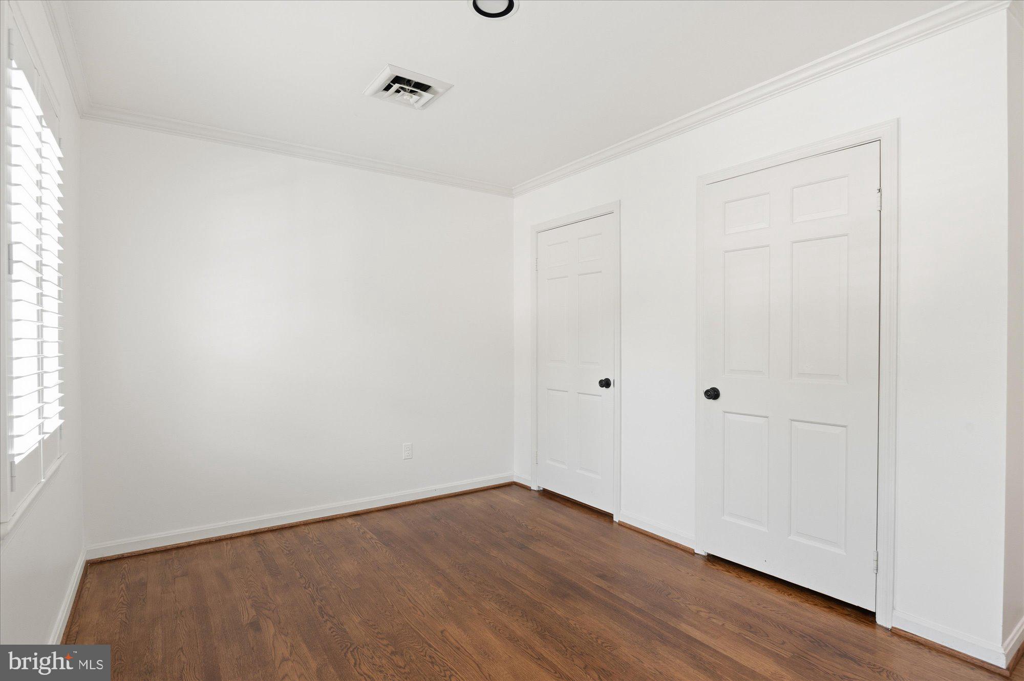 MCAULEY PARK - Residential