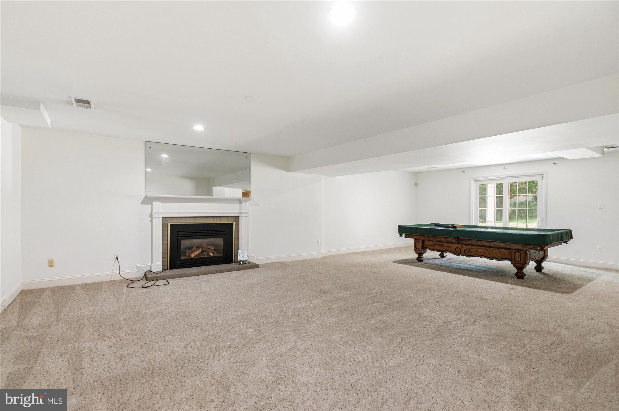 MCAULEY PARK - Residential