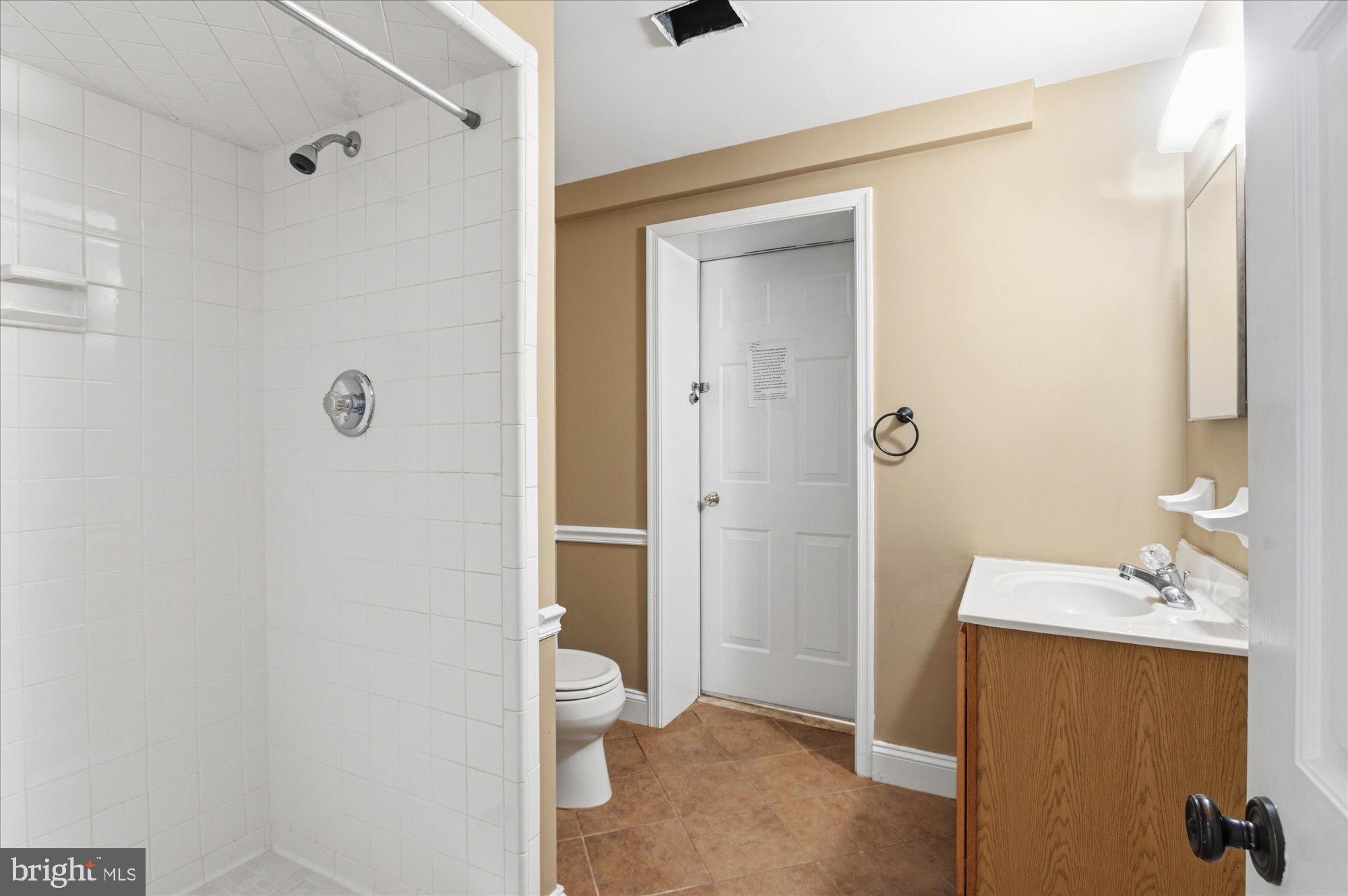 MCAULEY PARK - Residential