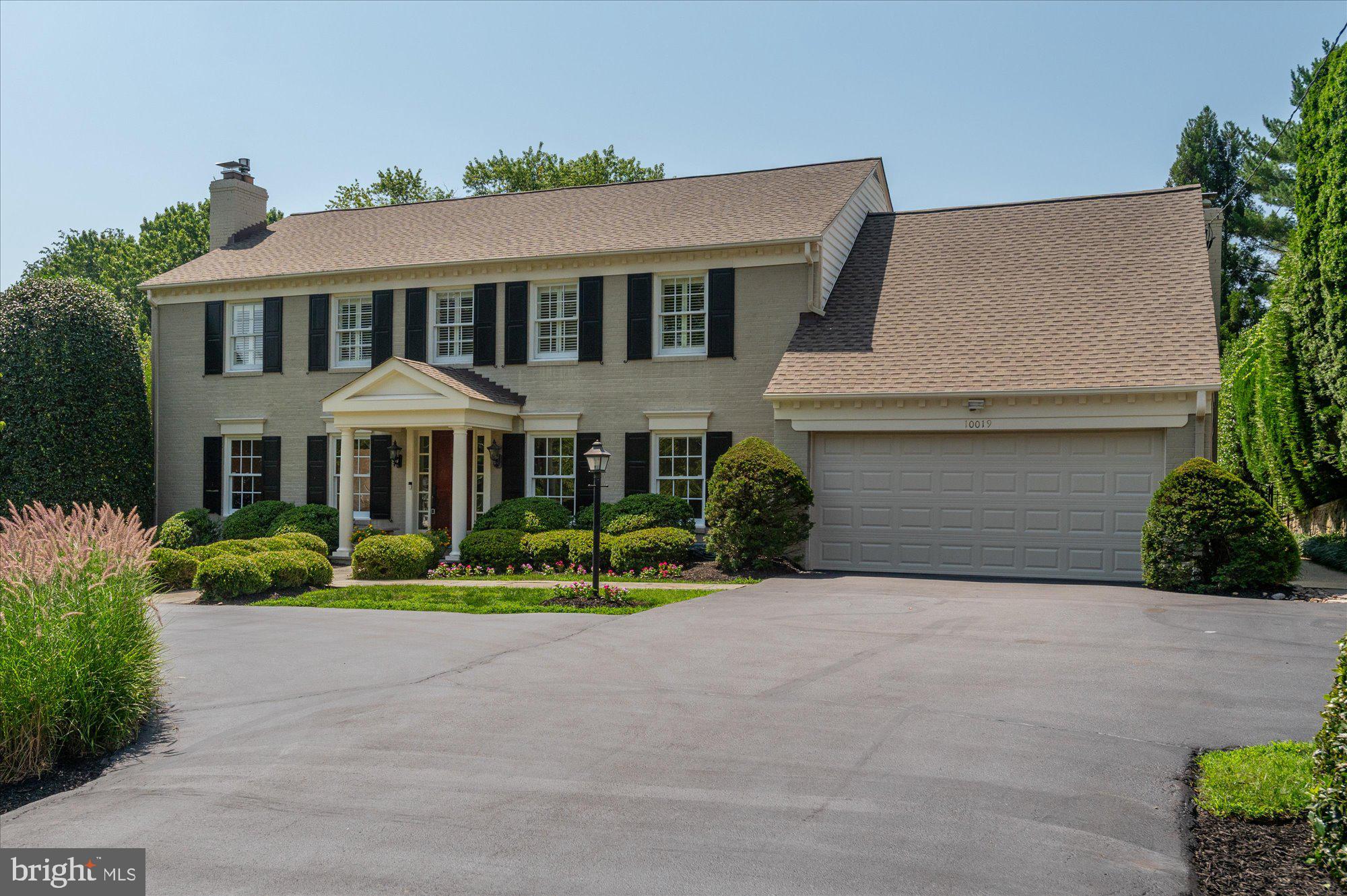 MCAULEY PARK - Residential
