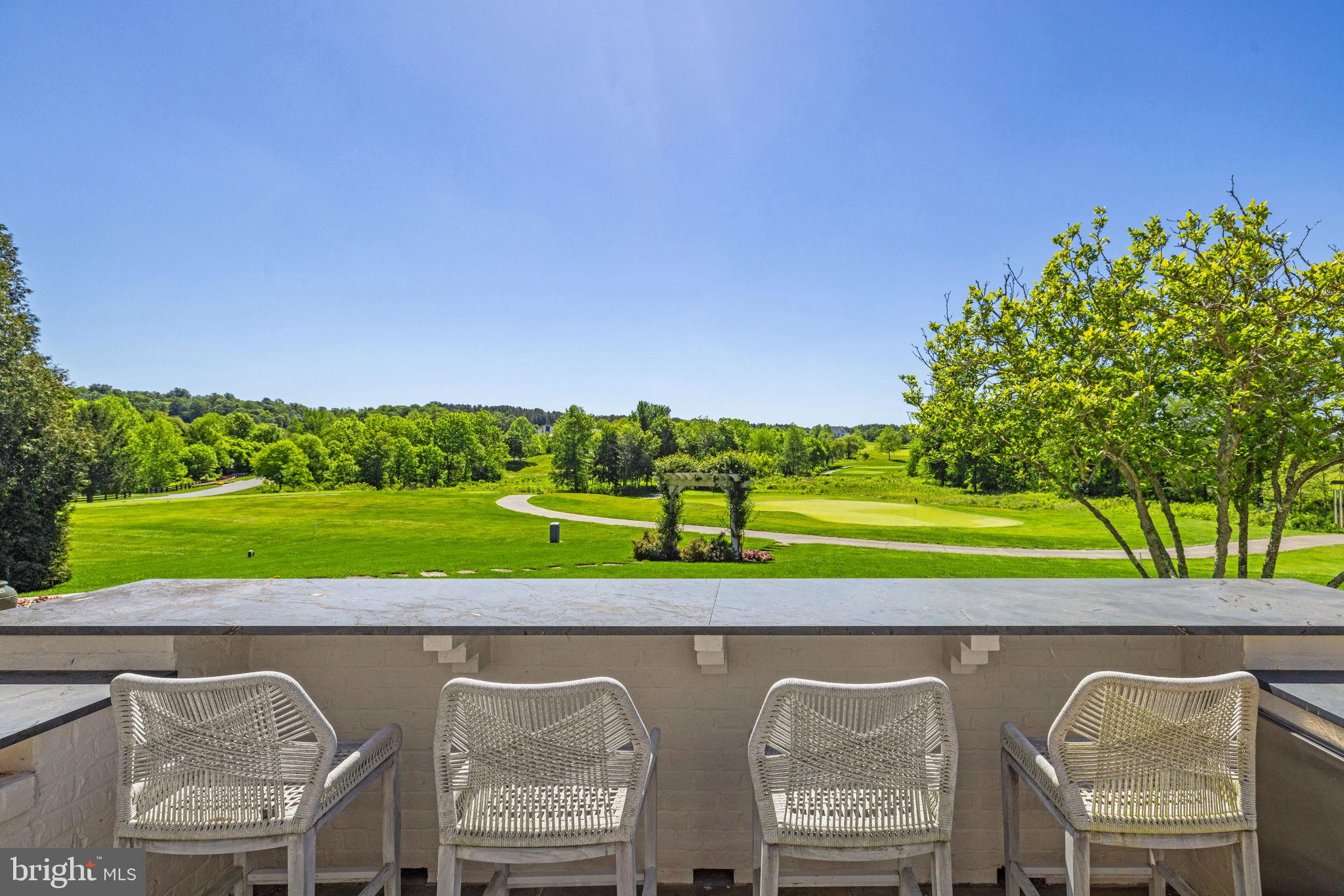 ESTATES @ CREIGHTON FARM - Residential
