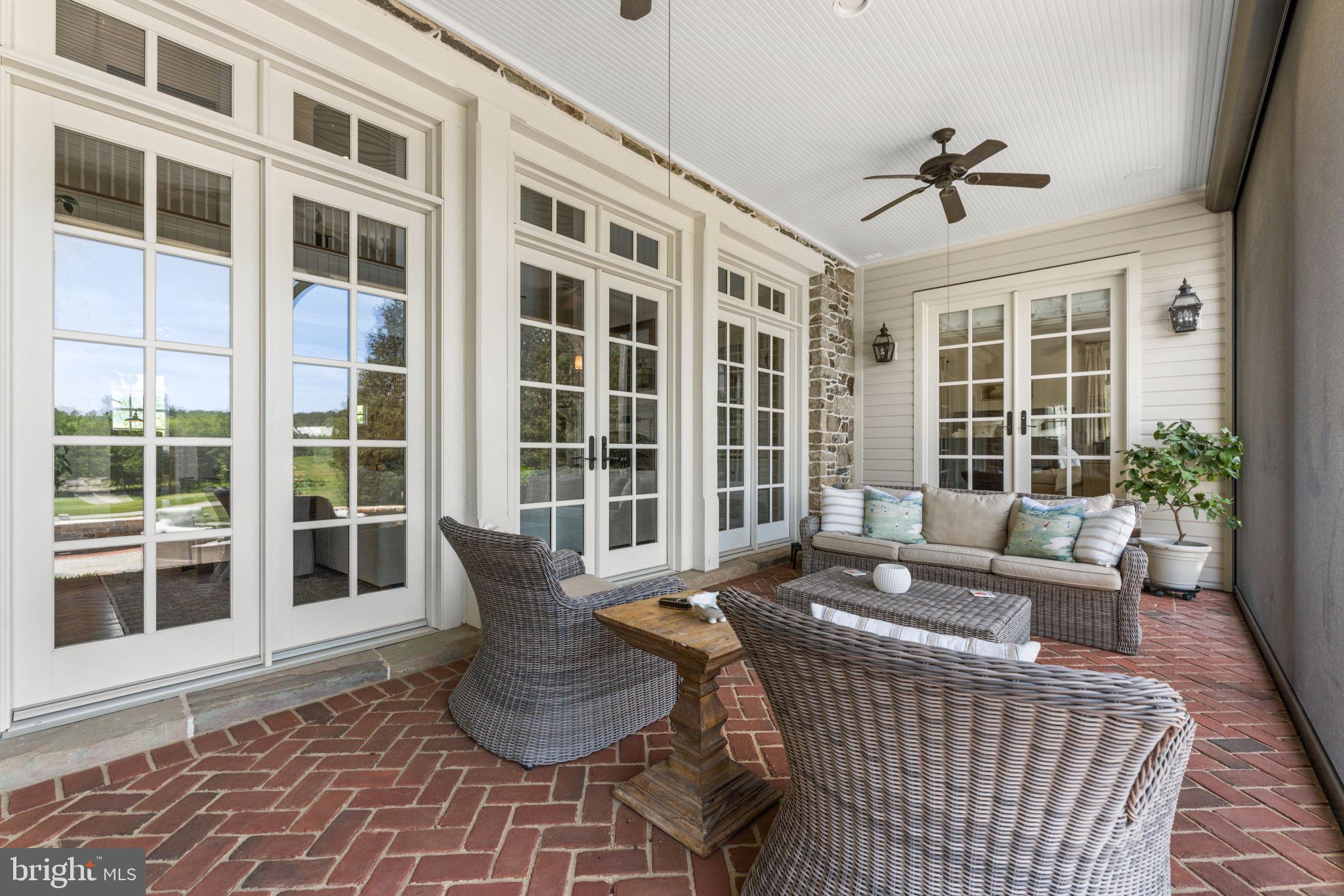 ESTATES @ CREIGHTON FARM - Residential