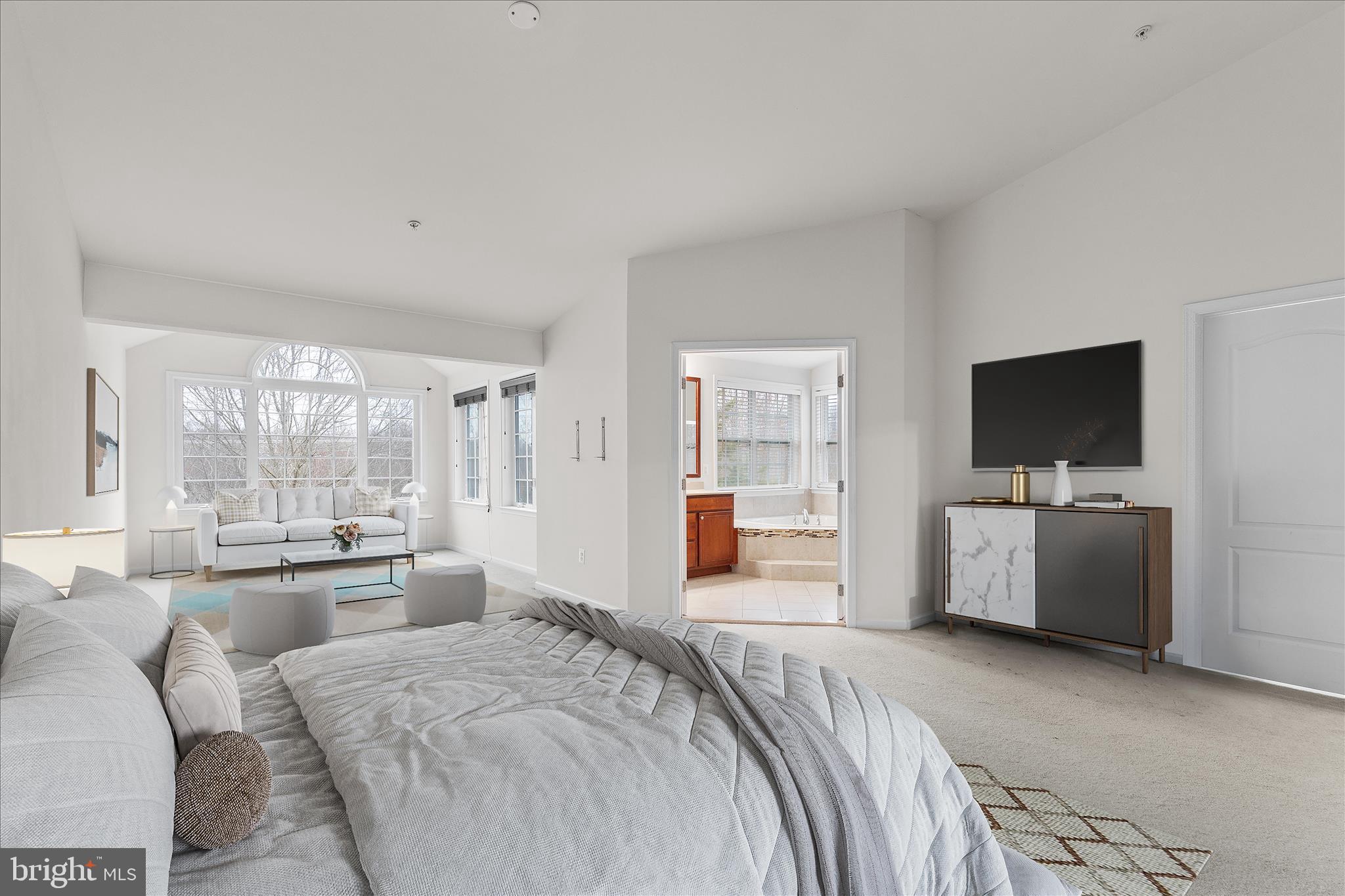 MARLBORO RIDGE - Residential