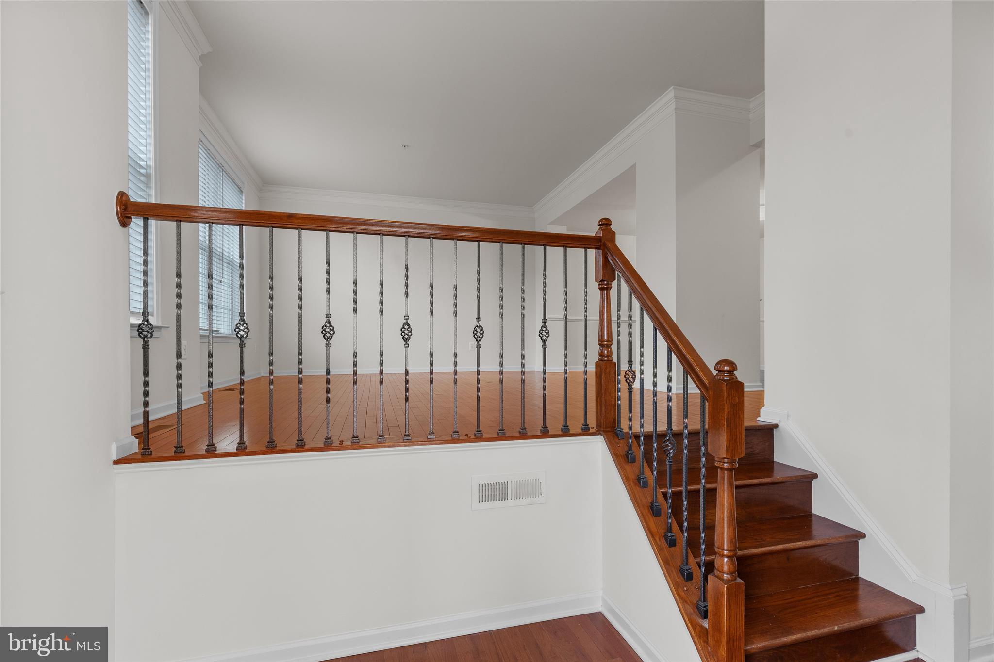 MARLBORO RIDGE - Residential